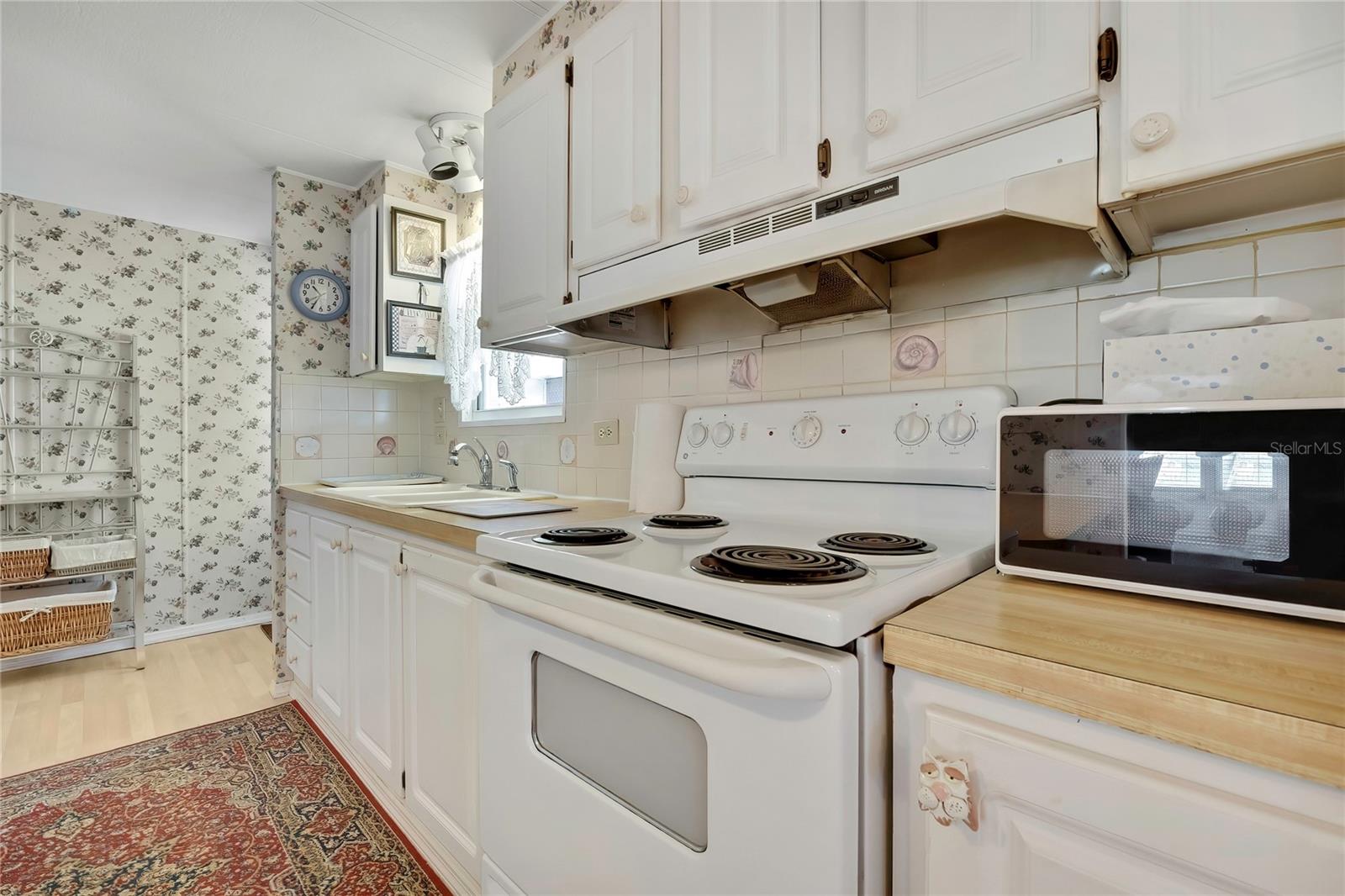 TANGLEWOOD MOBILE VILLAGE - Residential