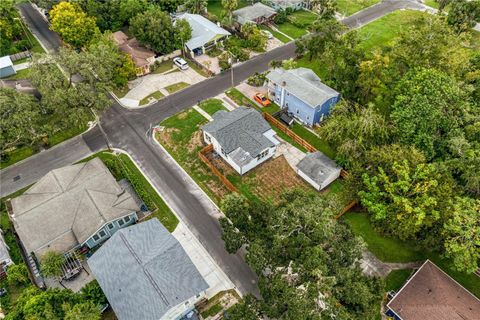 A home in TAMPA