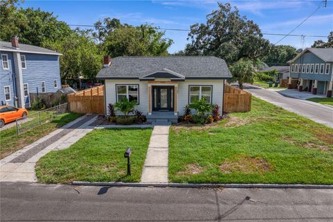 A home in TAMPA