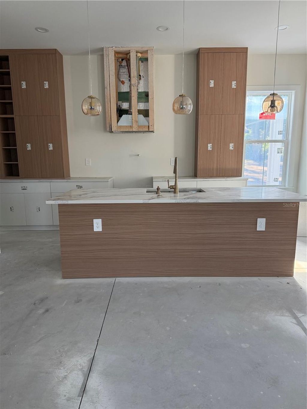 Photo of 10198 Hodson Place, Seminole, FL 33776 (MLS # TB8445758)