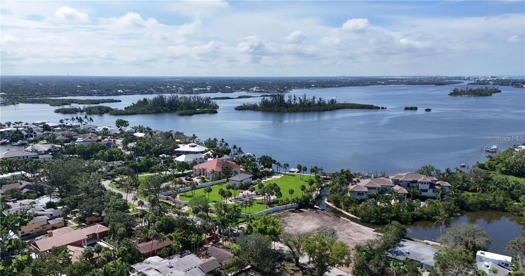 Photo of 530 Freeling Drive, Sarasota, FL 34242 (MLS # A4670946)