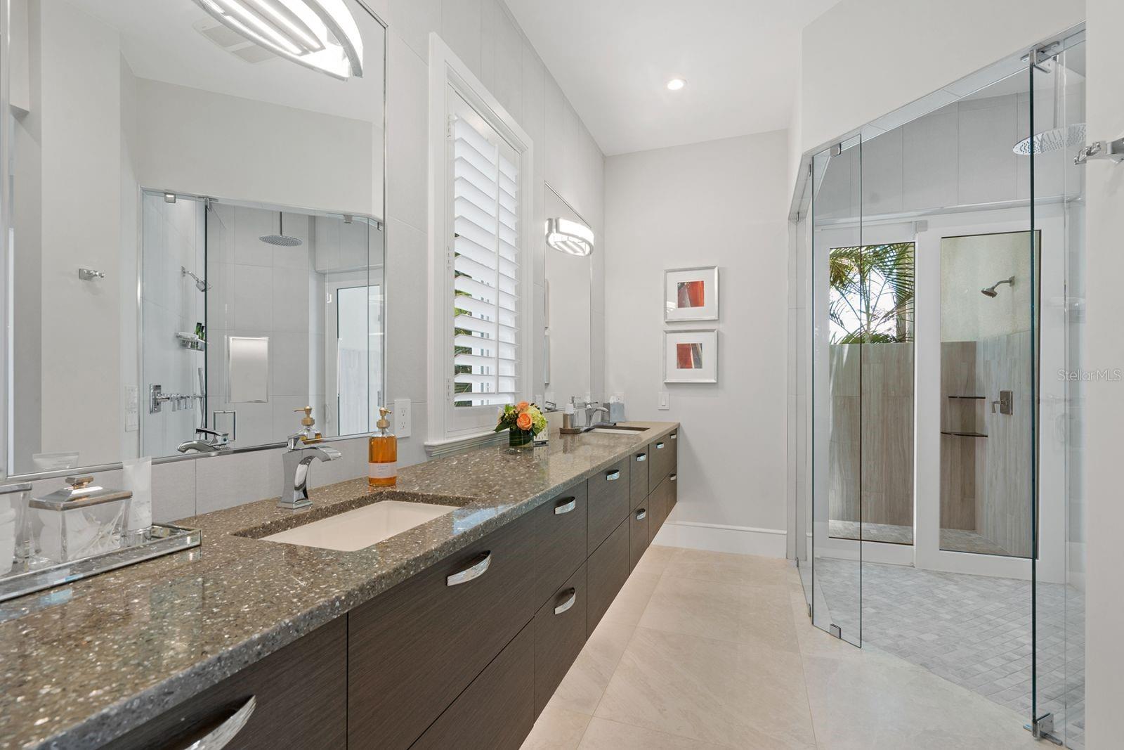 COUNTRY CLUB SHORES, UNIT 5, SEC 3 - Residential