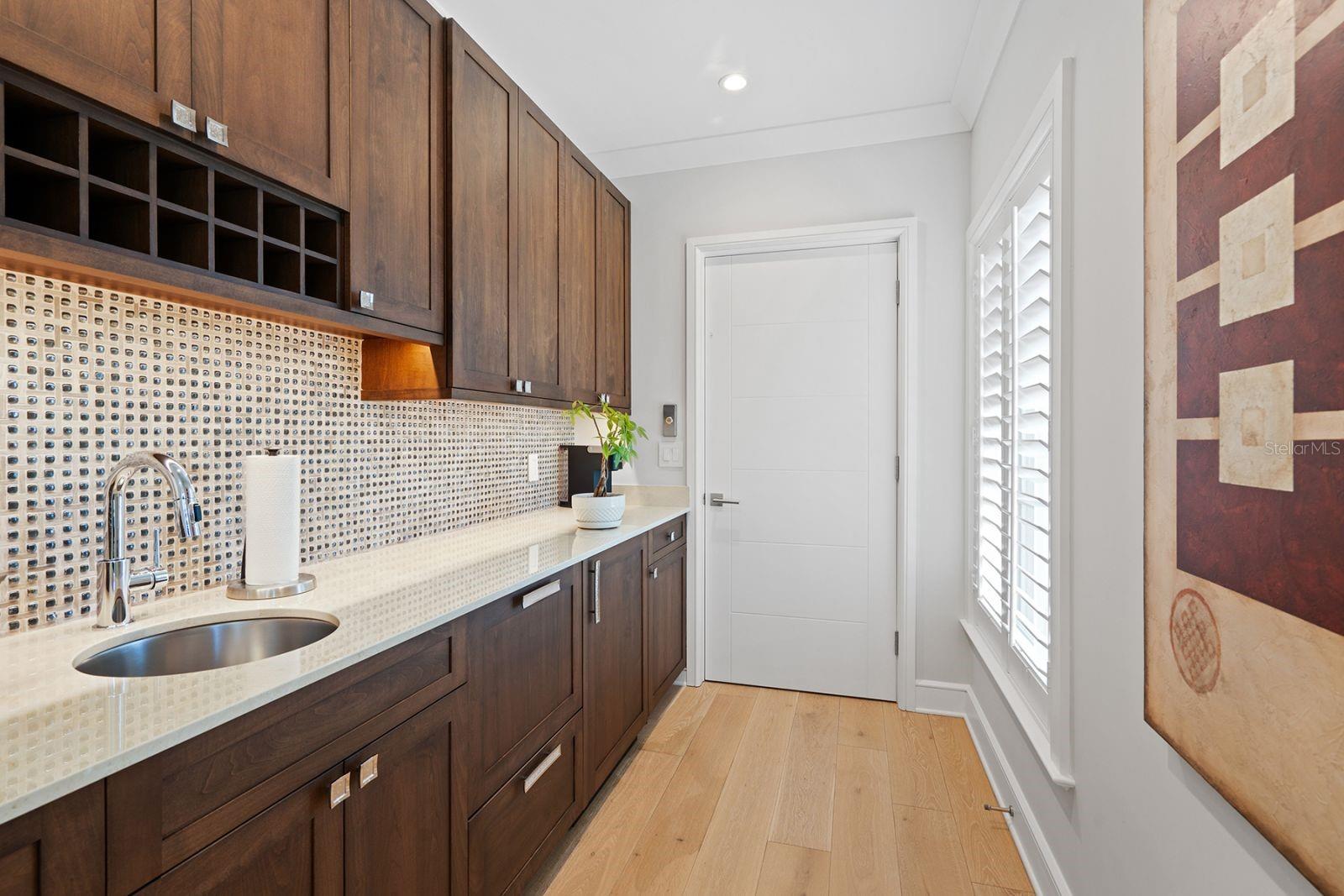 COUNTRY CLUB SHORES, UNIT 5, SEC 3 - Residential