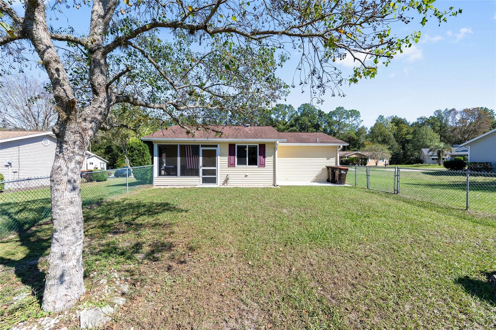 OAK RUN - Residential