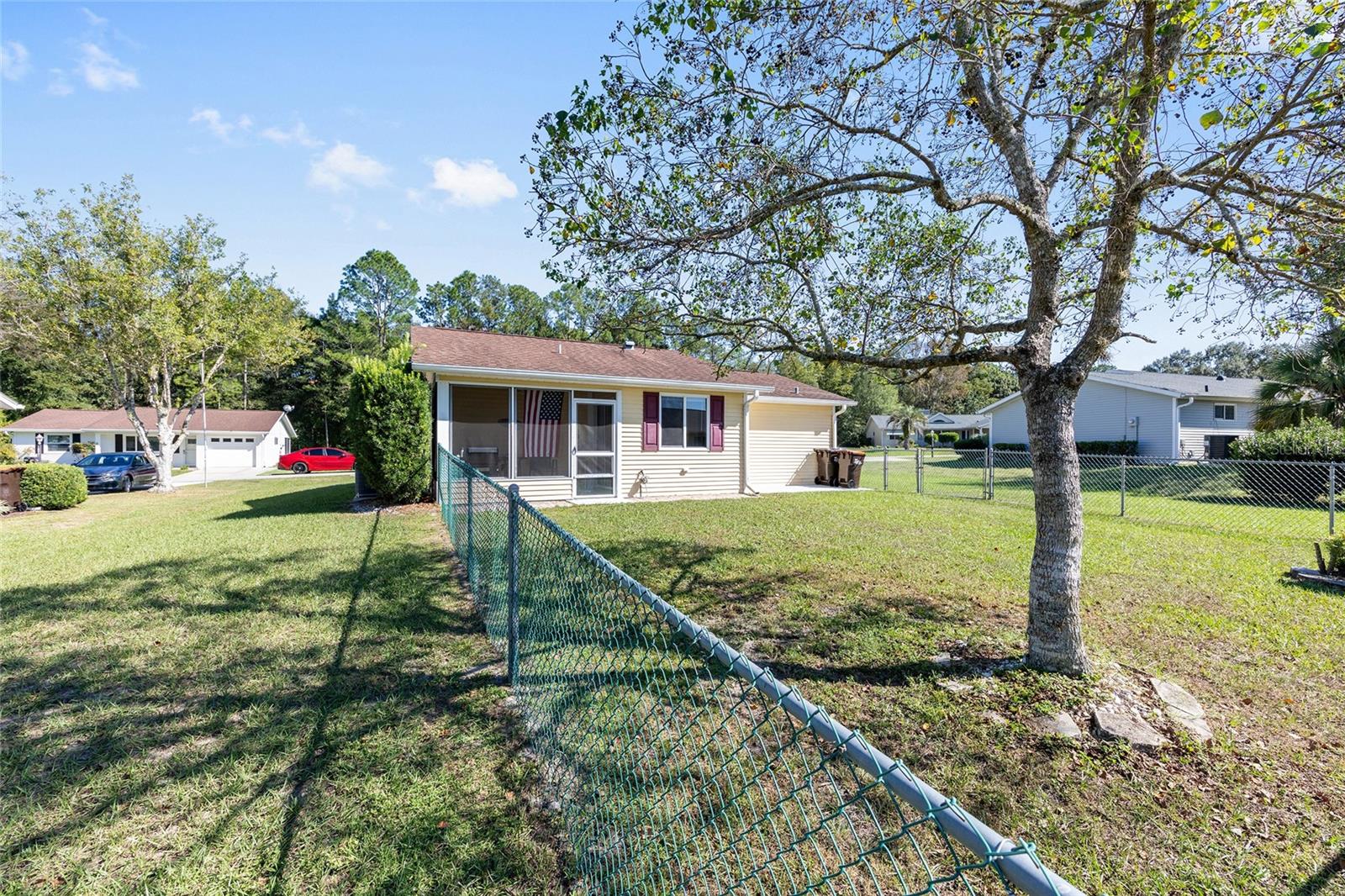 OAK RUN - Residential
