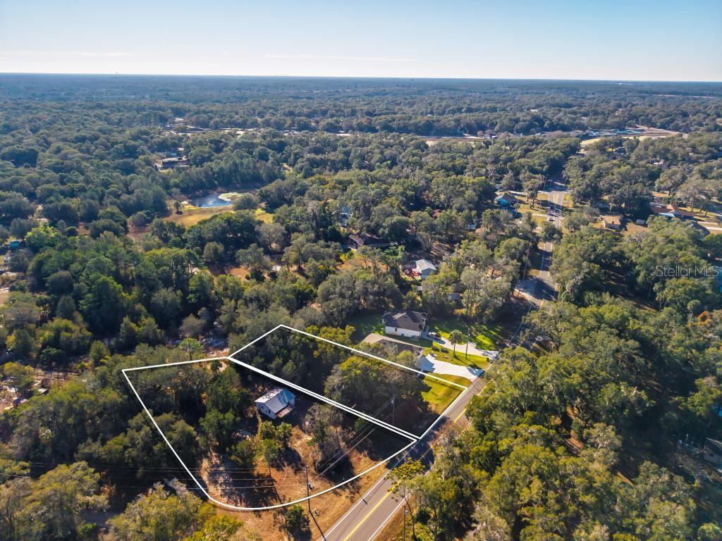 MOUNT PLYMOUTH - Residential