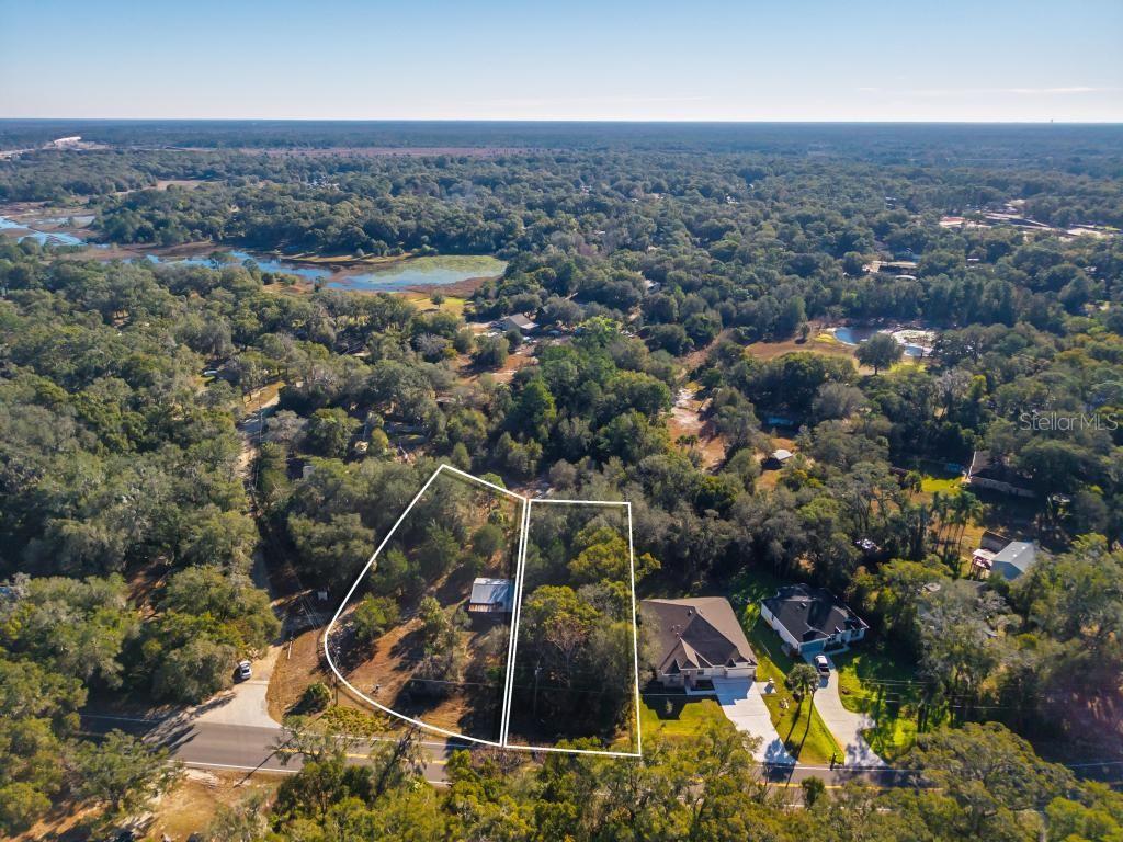 MOUNT PLYMOUTH - Residential