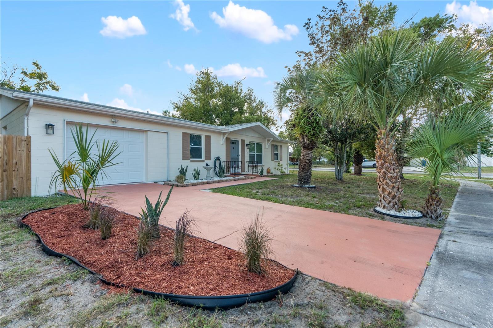 SPRING HILL - Residential