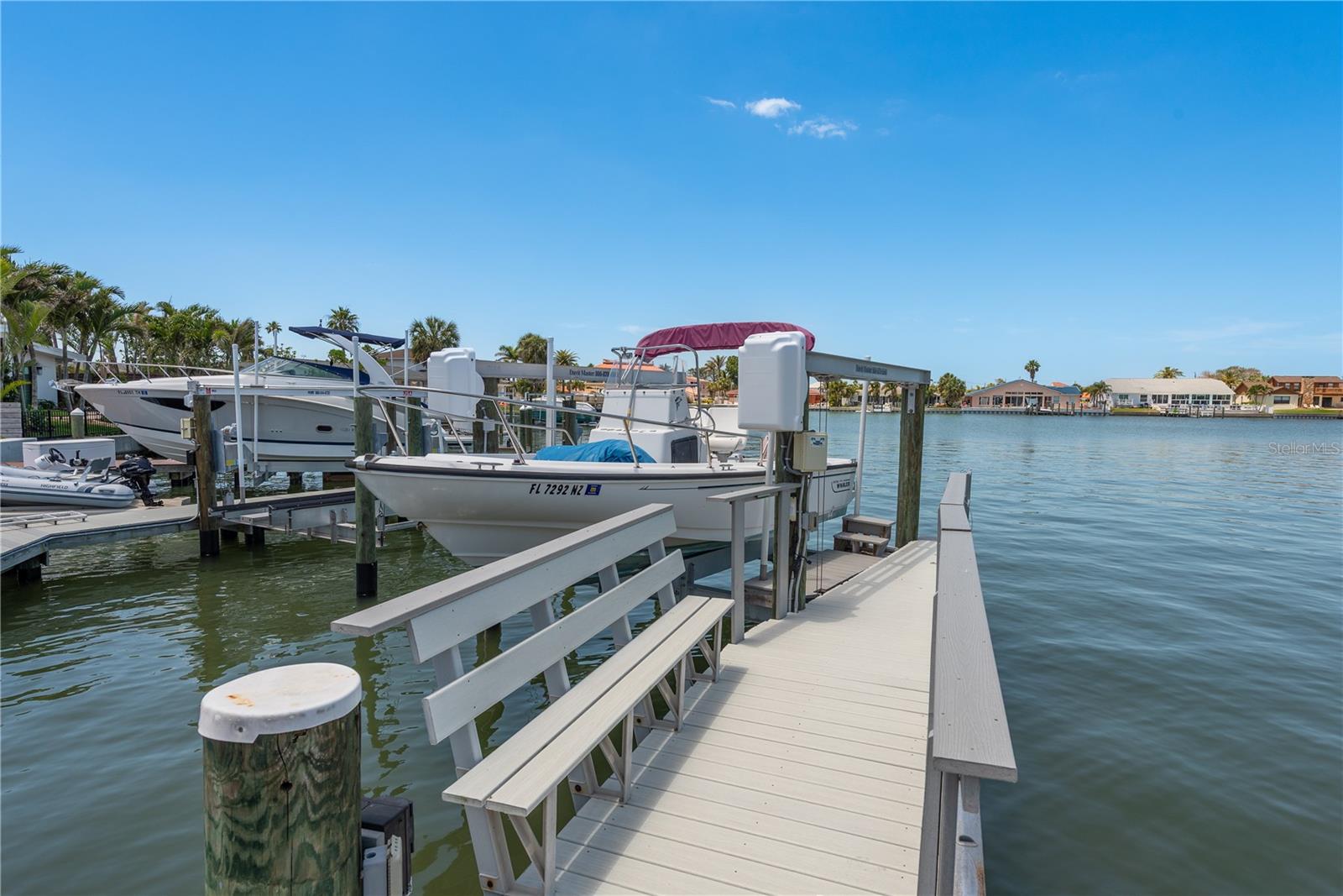 BELLEVUE ESTATES ISLAND 1ST ADD - Residential