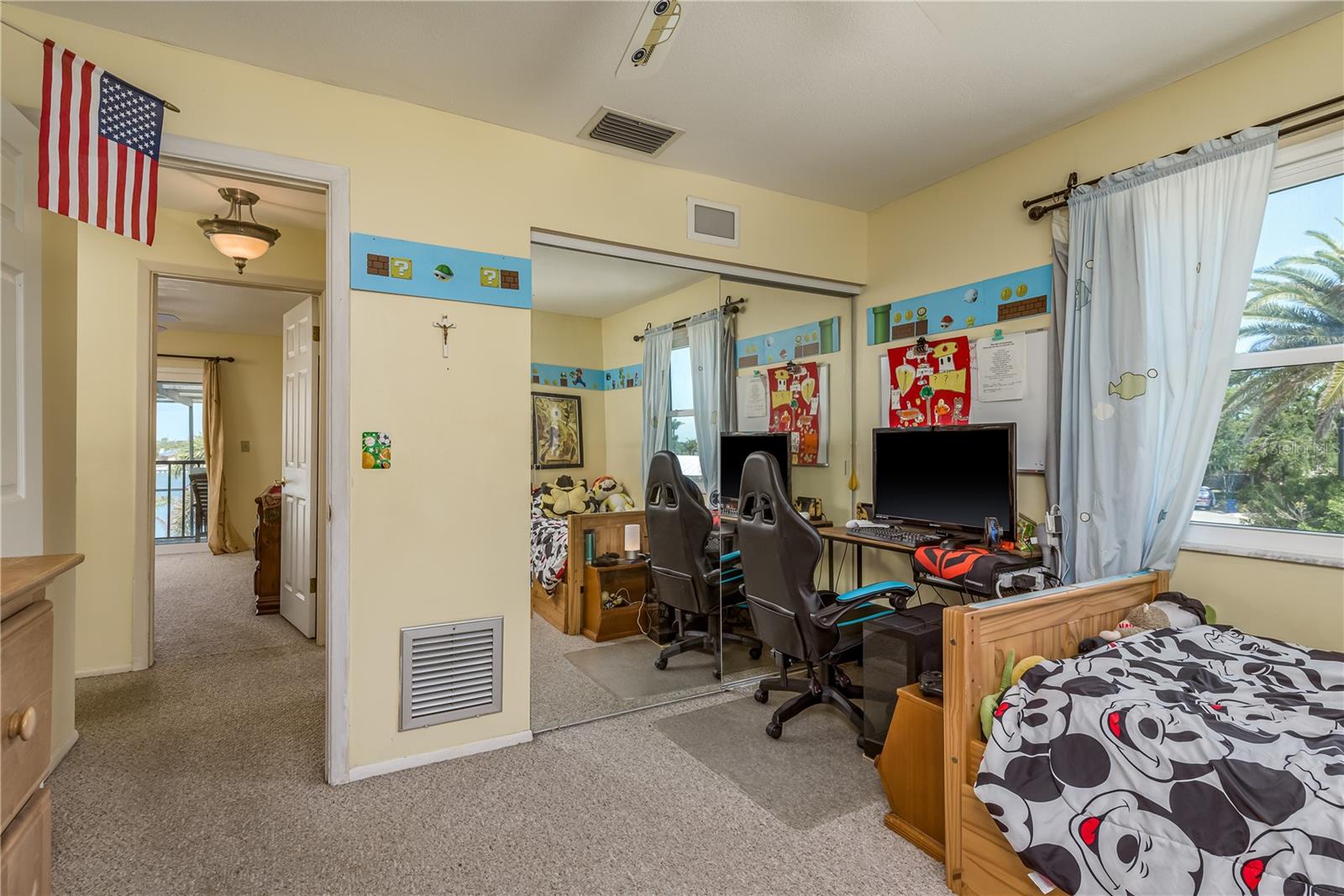 BELLEVUE ESTATES ISLAND 1ST ADD - Residential