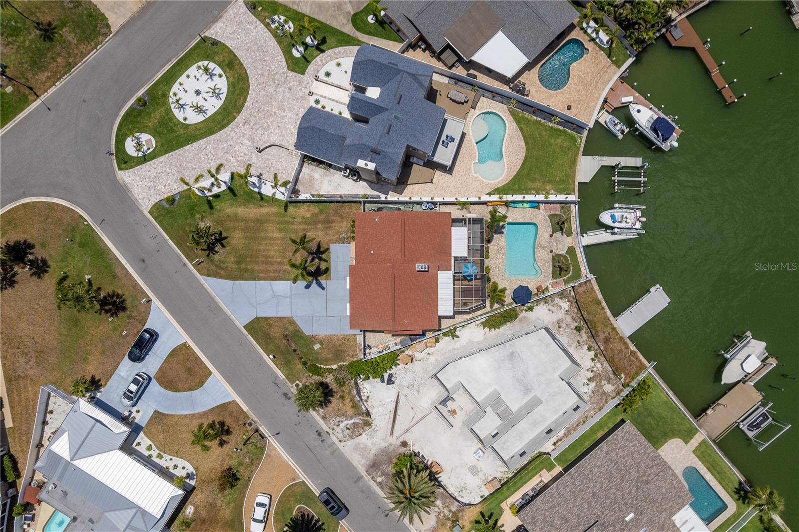 BELLEVUE ESTATES ISLAND 1ST ADD - Residential