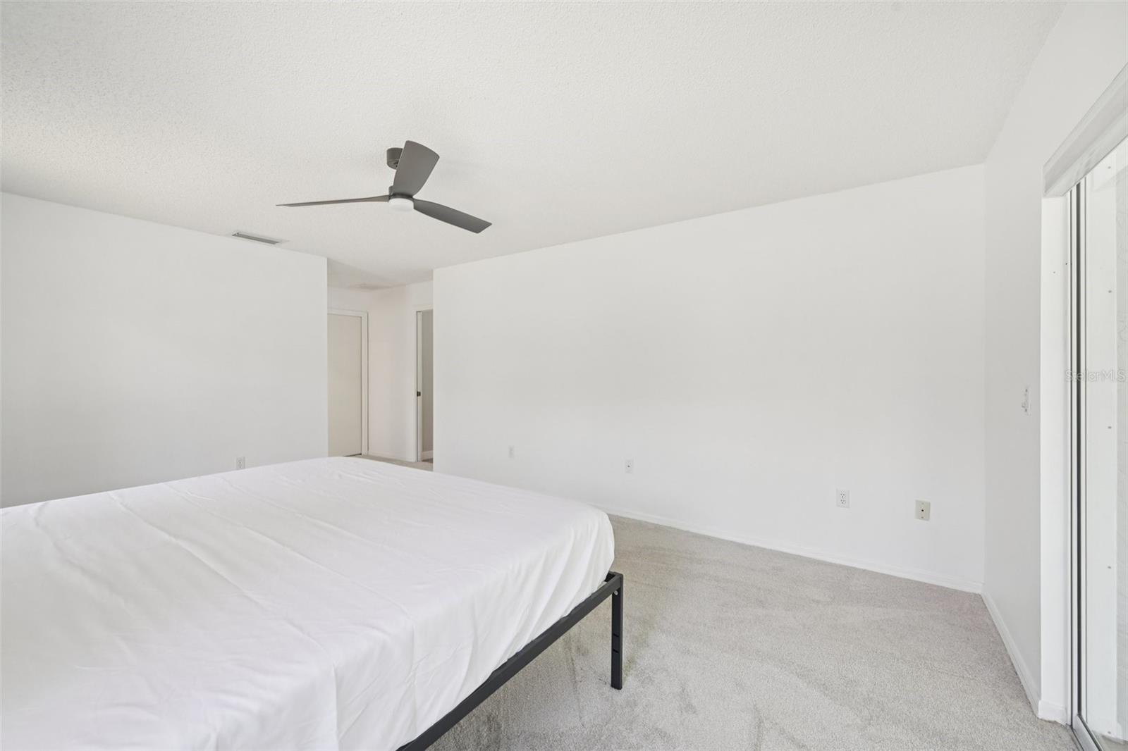 DEER HOLLOW - Residential