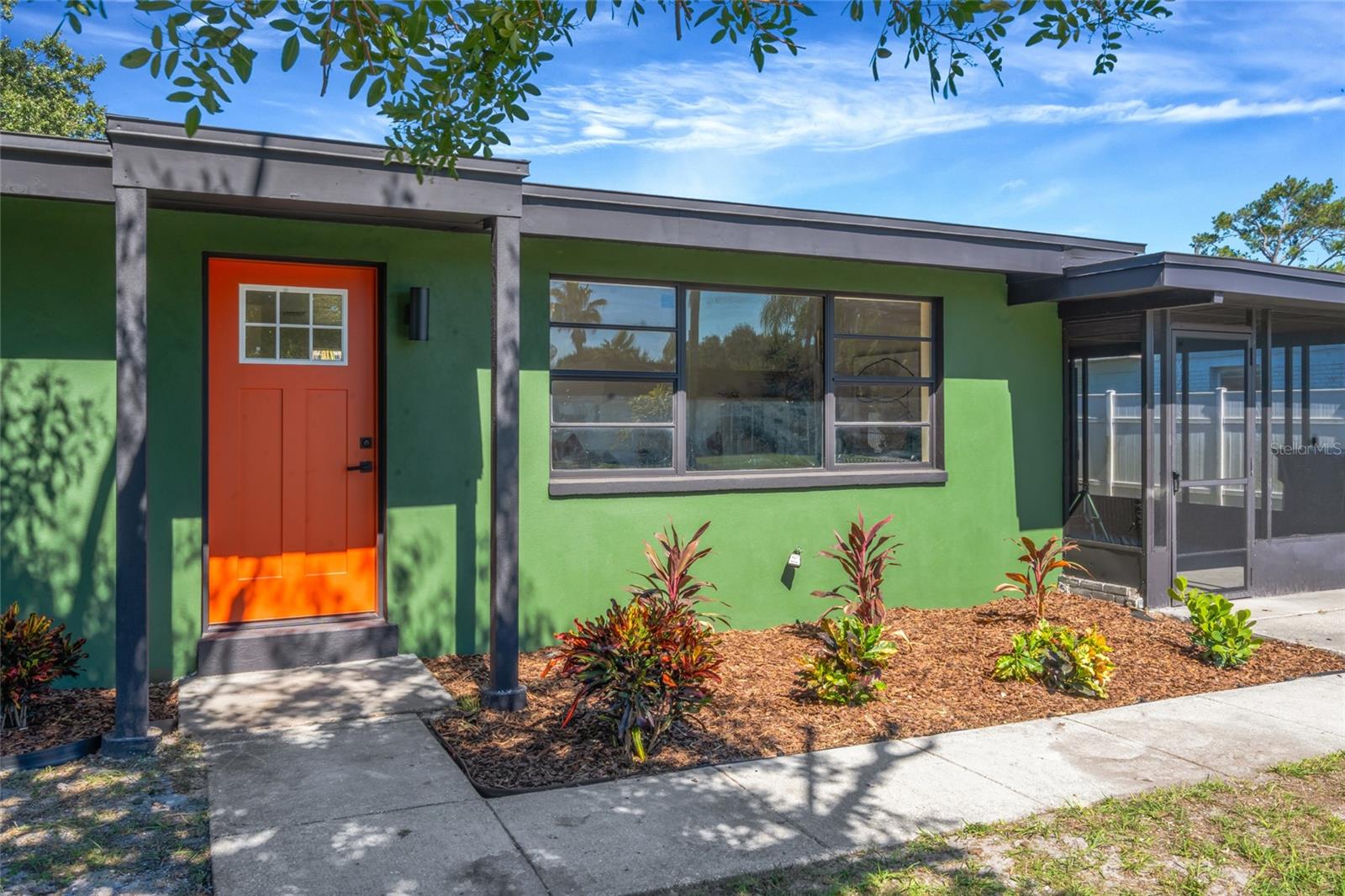 4003 W MONTGOMERY TERRACE