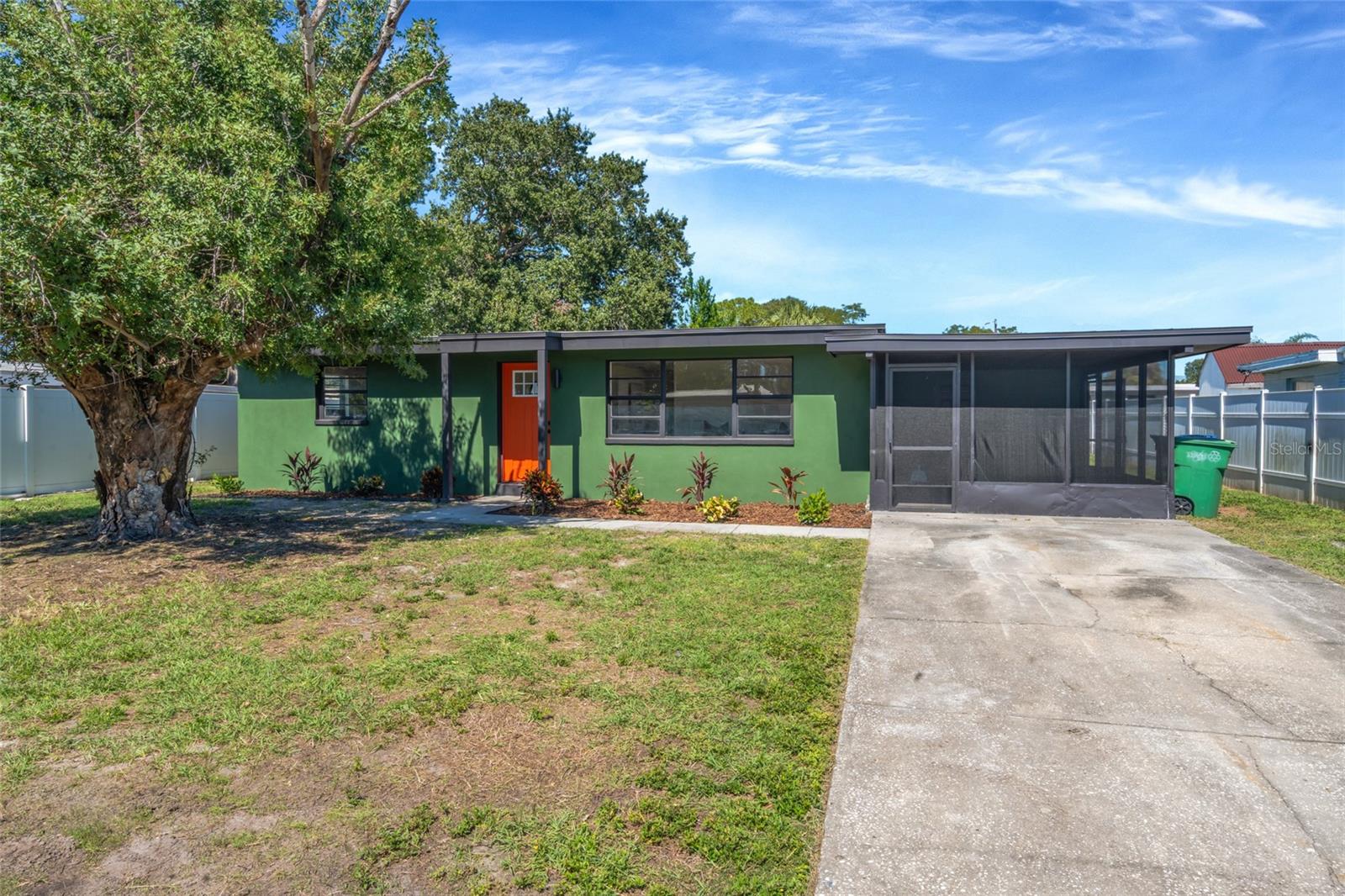 4003 W MONTGOMERY TERRACE