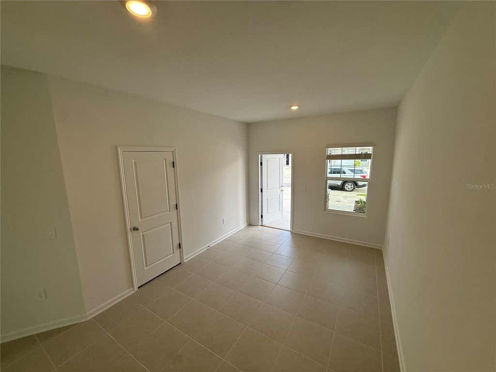 Photo of 2567 Skyliine Loop, Kissimmee, FL 34758 (MLS # O6429927)