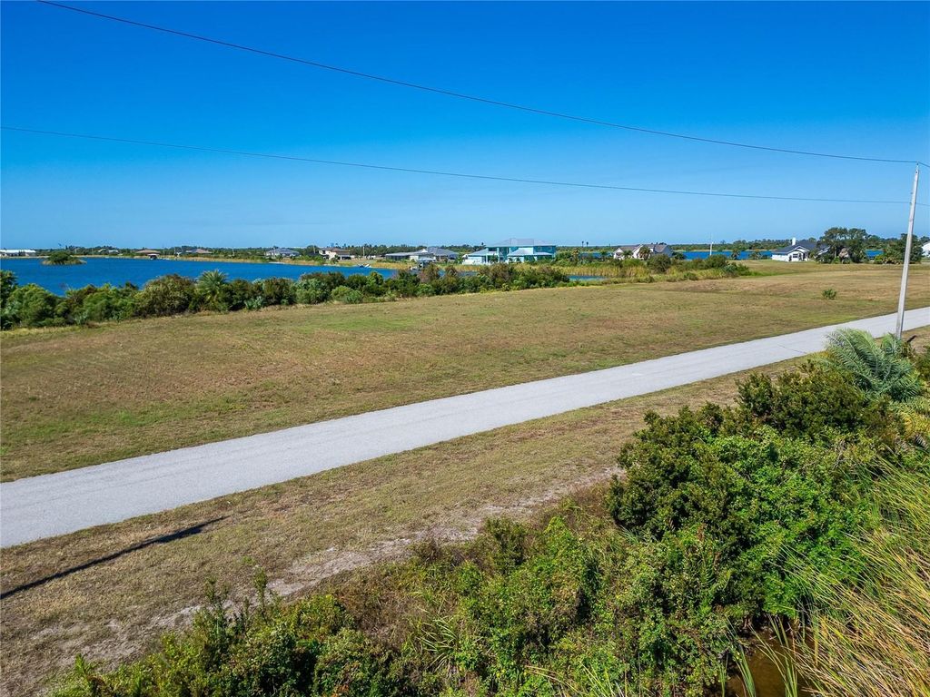 Photo of Lost River Trail, Ruskin, FL 33570 (MLS # TB8441399)