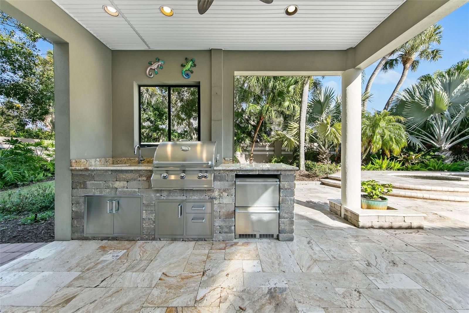 SUNSET PLACE - Residential