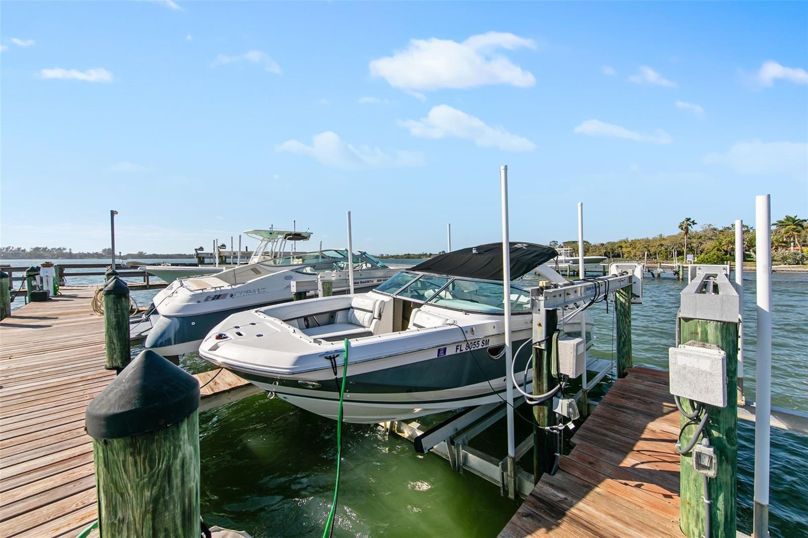 SUNSET PLACE - Residential