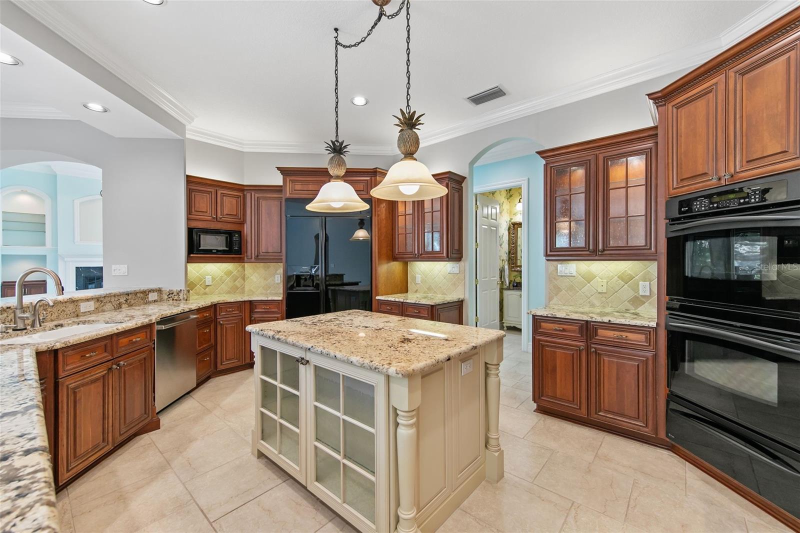 SUNSET PLACE - Residential