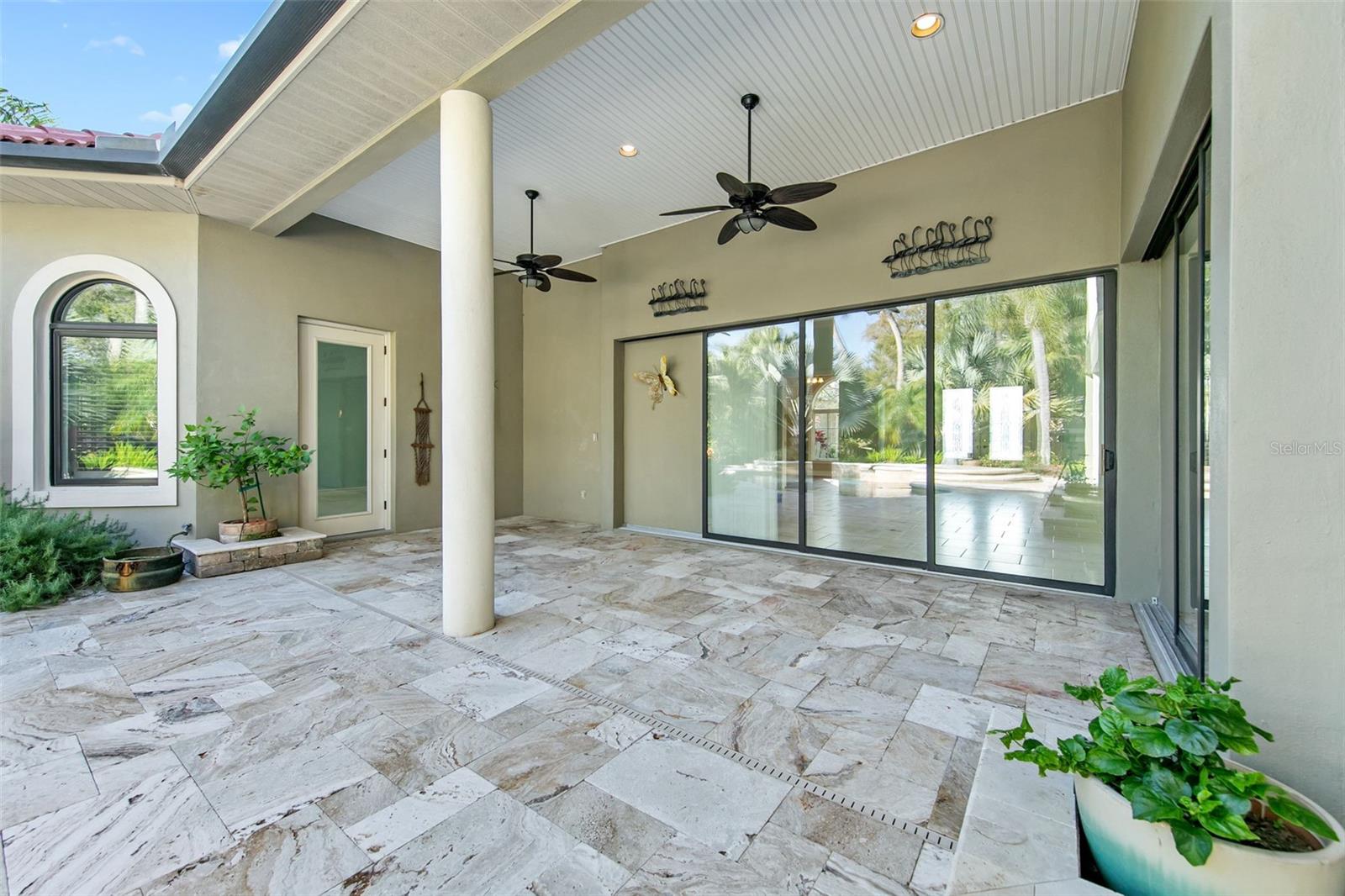 SUNSET PLACE - Residential