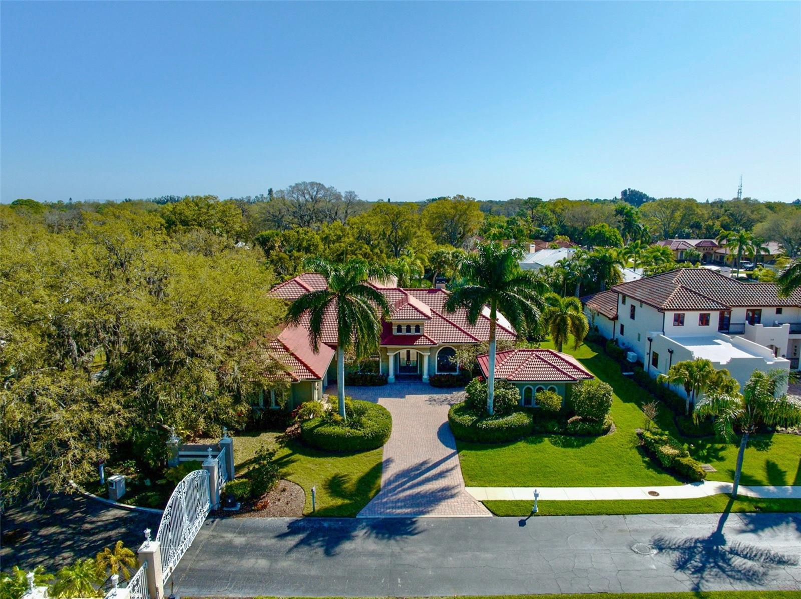 SUNSET PLACE - Residential