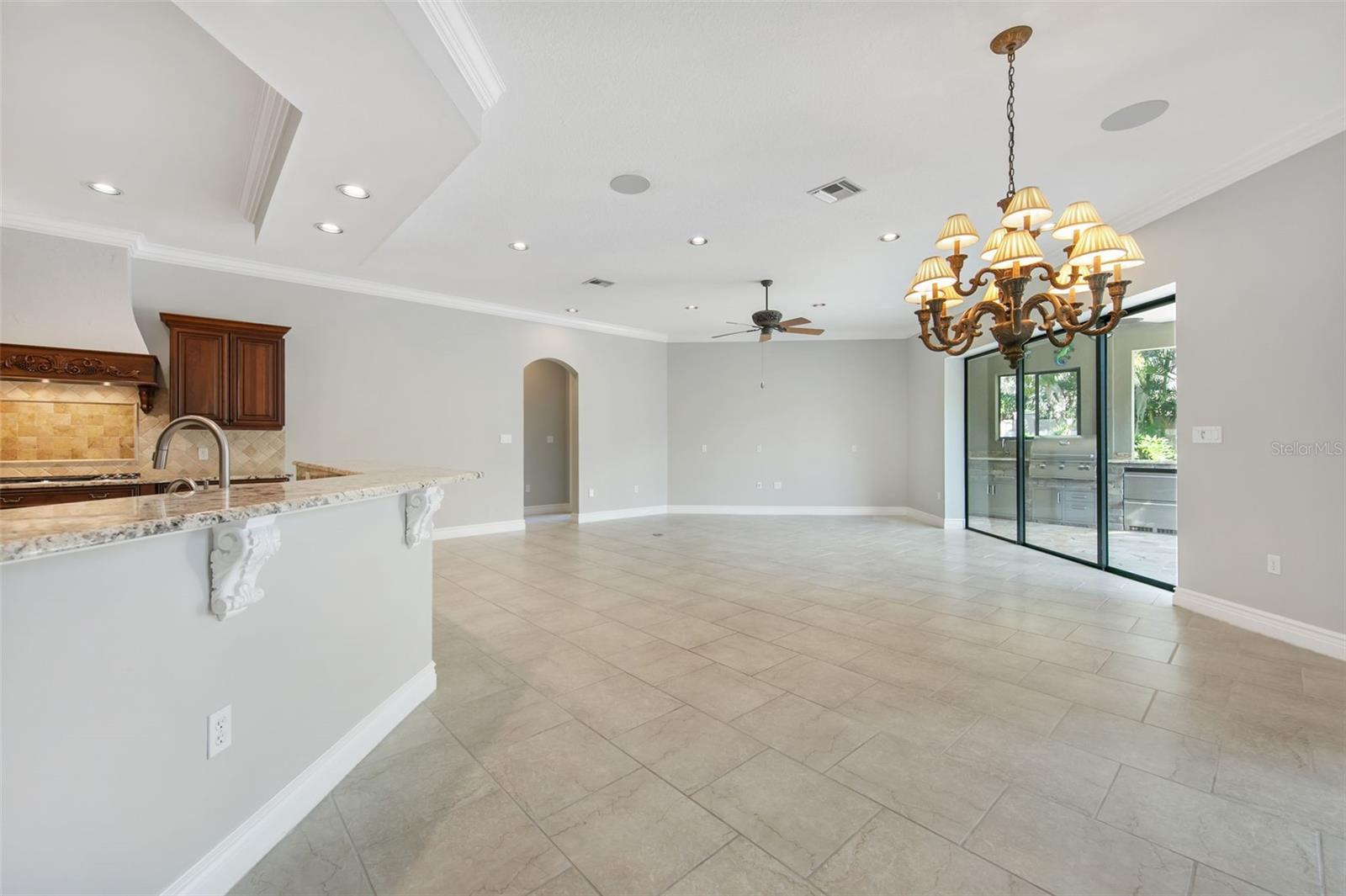 SUNSET PLACE - Residential