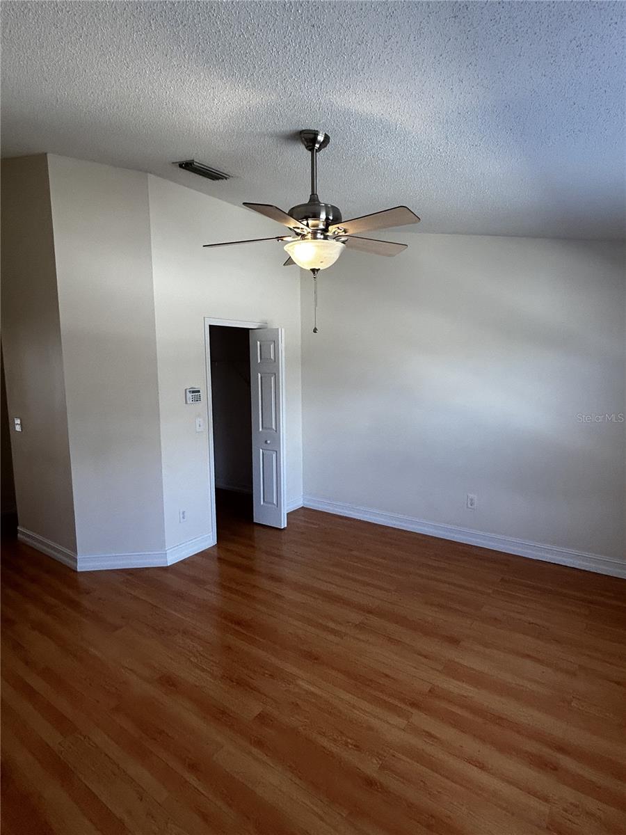 OSPREY RUN TWNHMS PH 2 - Residential