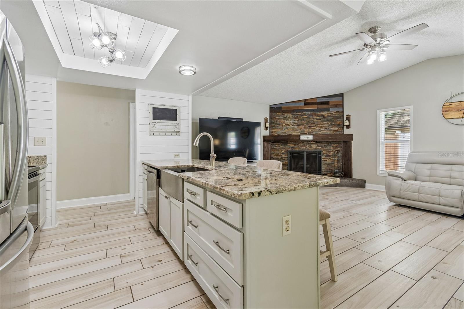 BEACON MEADOWS UNIT III B - Residential