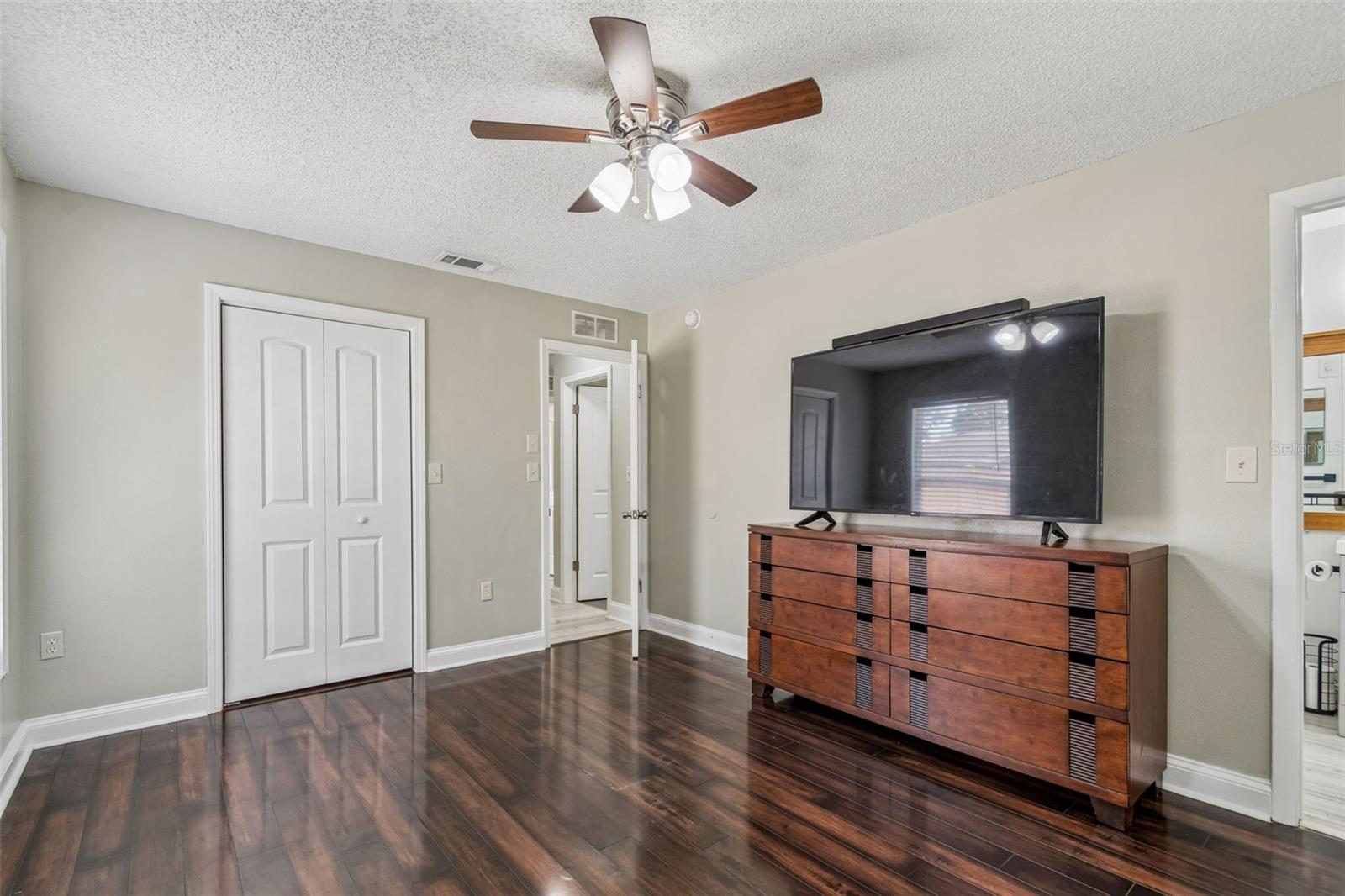 BEACON MEADOWS UNIT III B - Residential