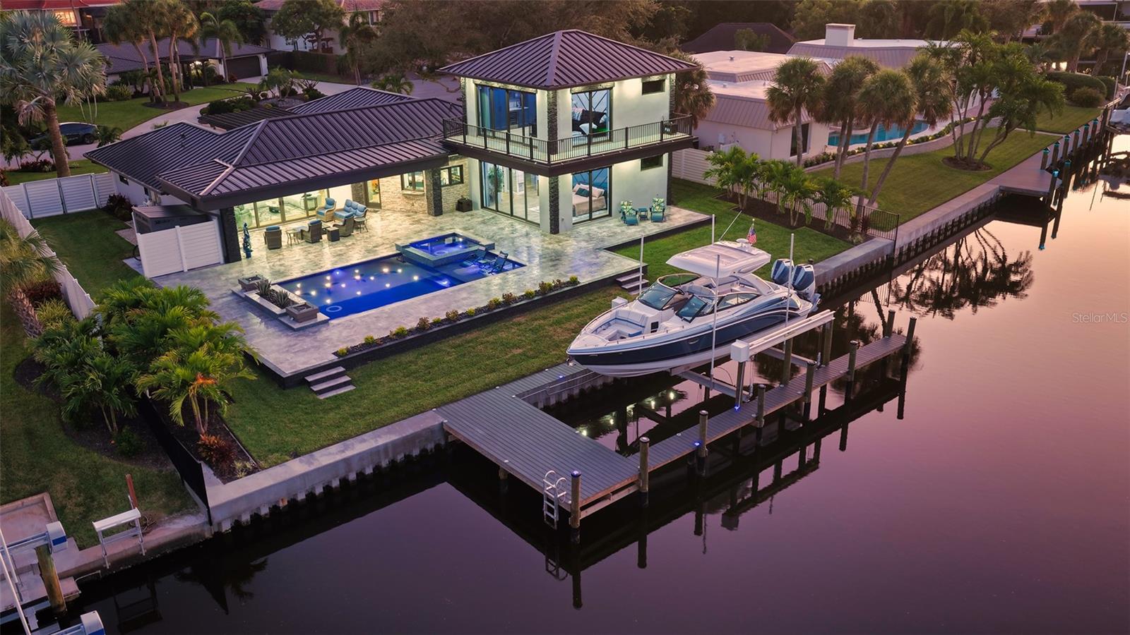 809 IDLEWILD WAY, SARASOTA, FL, 34242 1 809 IDLEWILD WAY