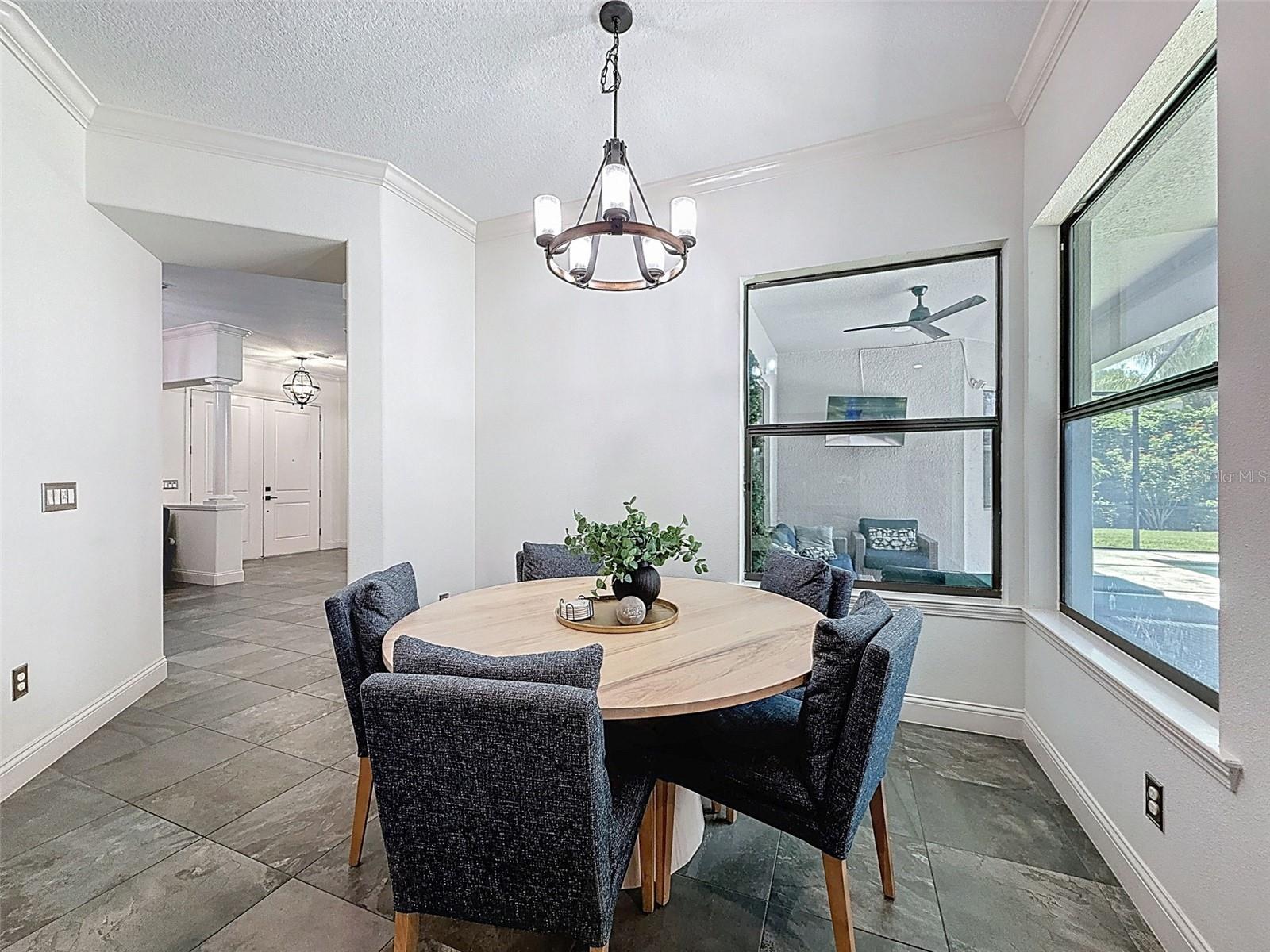 CHAMPIONS CLUB - Residential