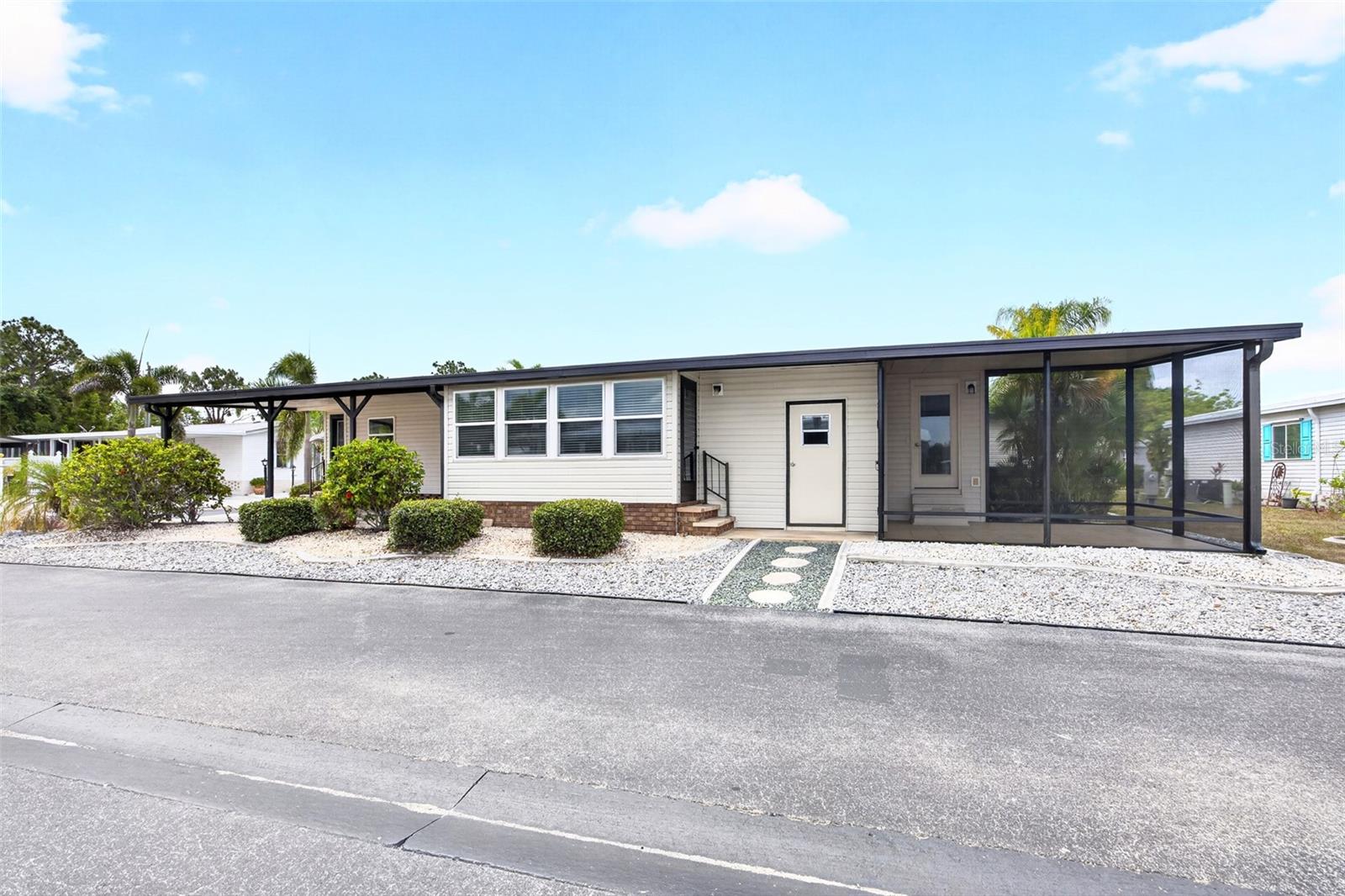 BURNT STORE COLONY MHP COOP - Residential