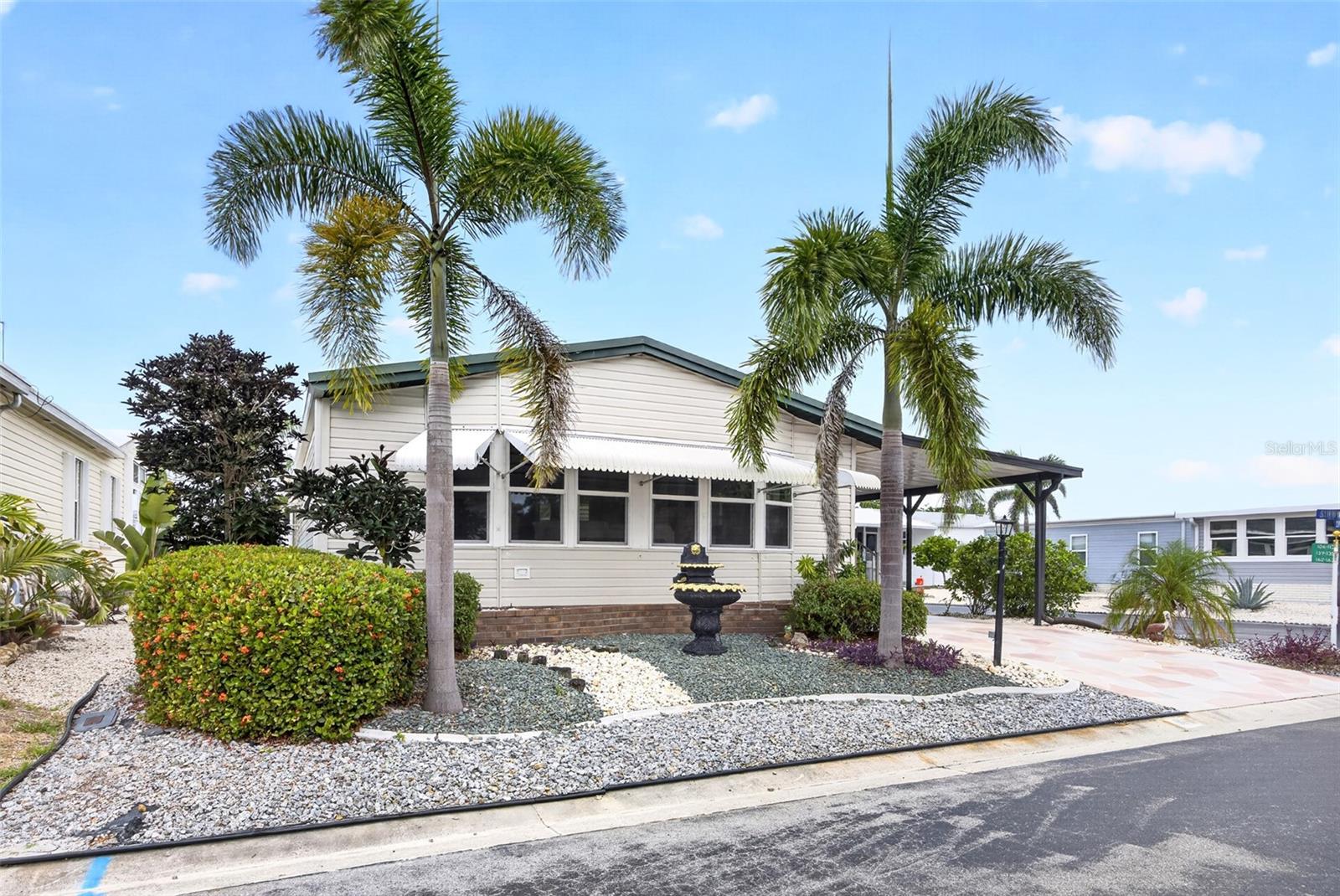 BURNT STORE COLONY MHP COOP - Residential