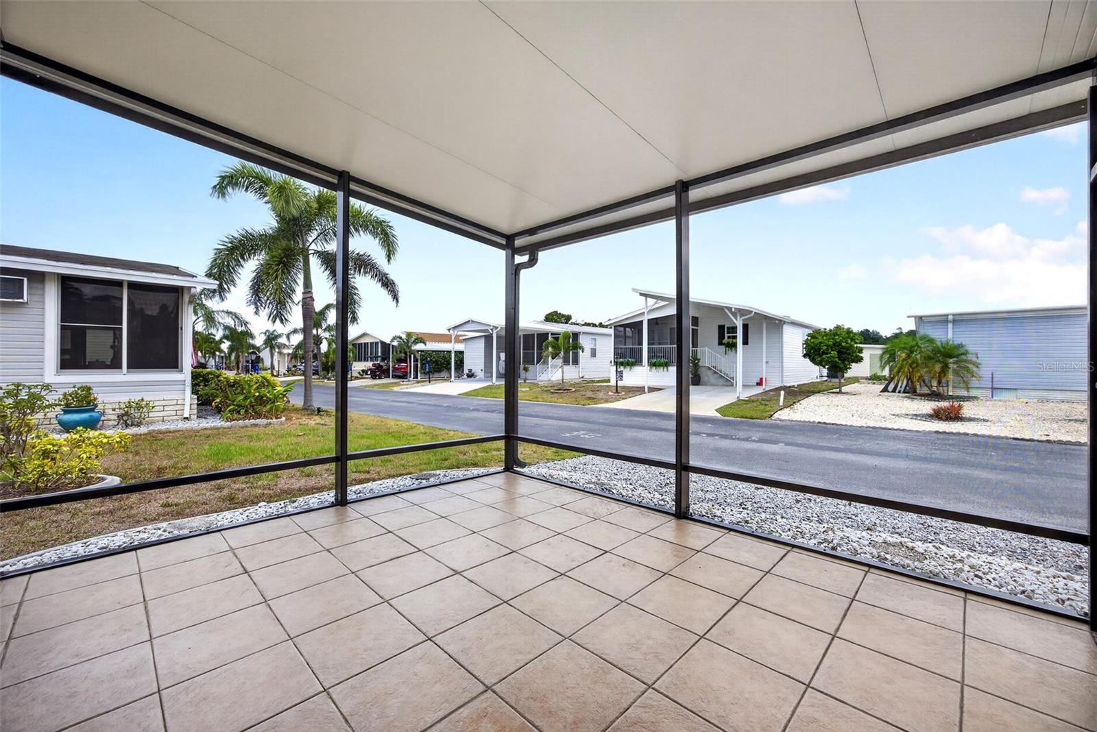 BURNT STORE COLONY MHP COOP - Residential