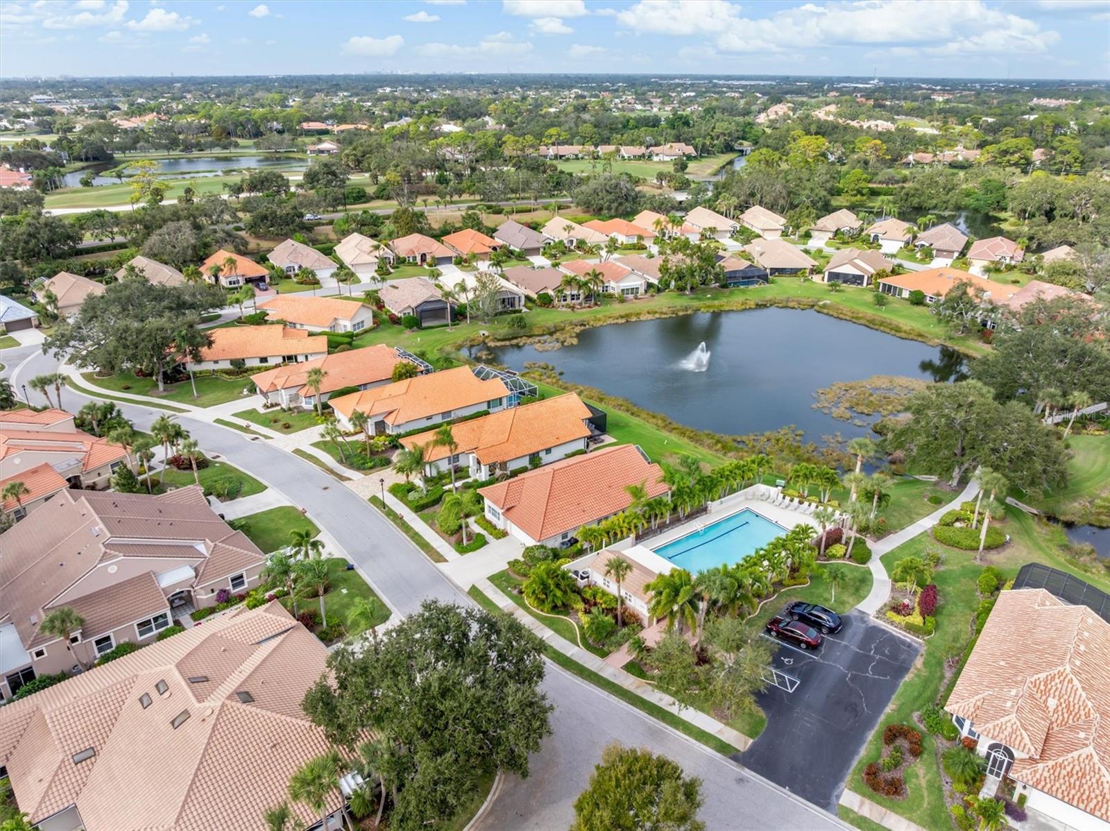 VILLAS AT DEER CREEK - Residential