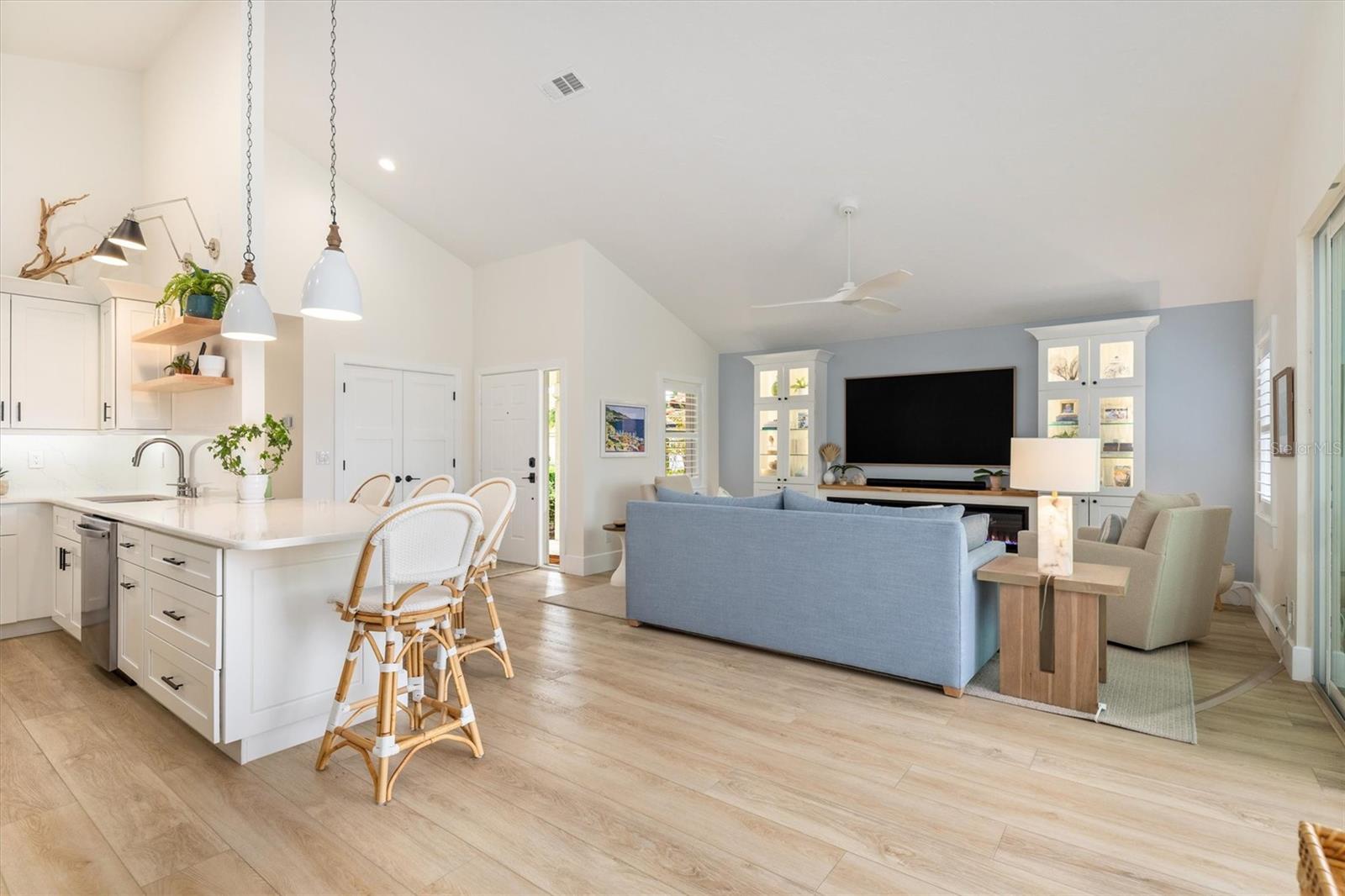 VILLAS AT DEER CREEK - Residential