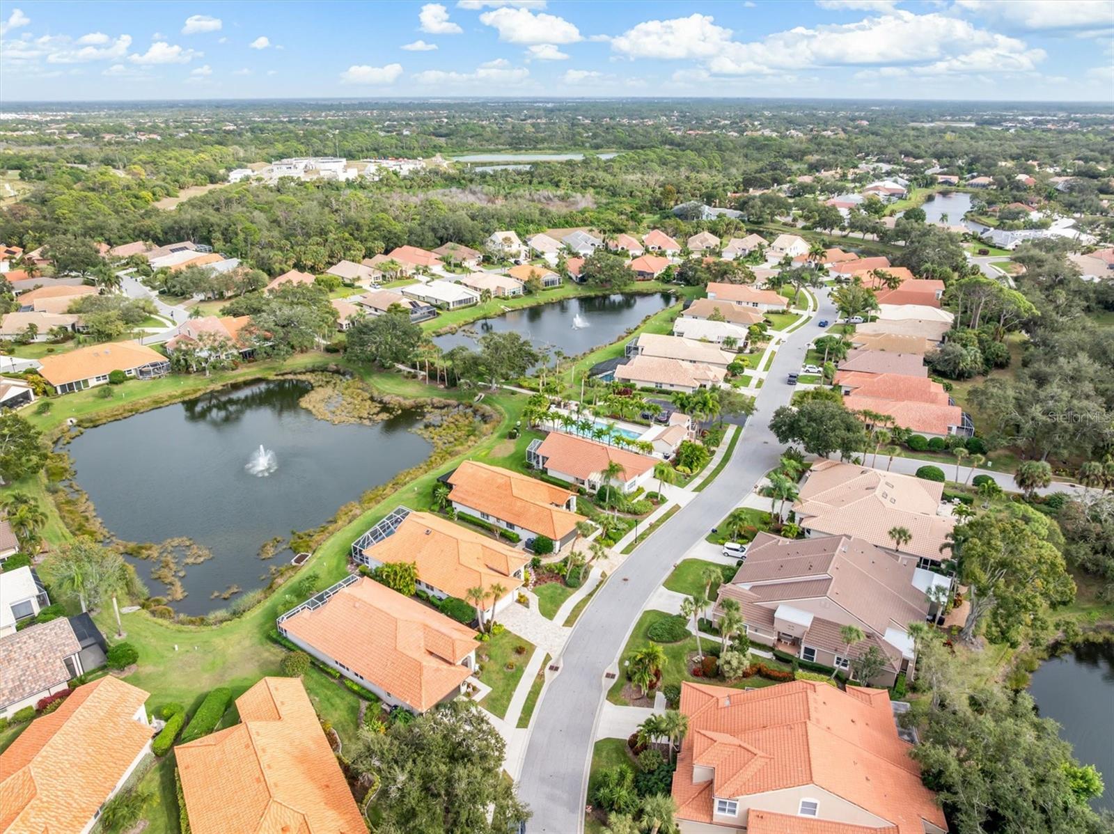 VILLAS AT DEER CREEK - Residential