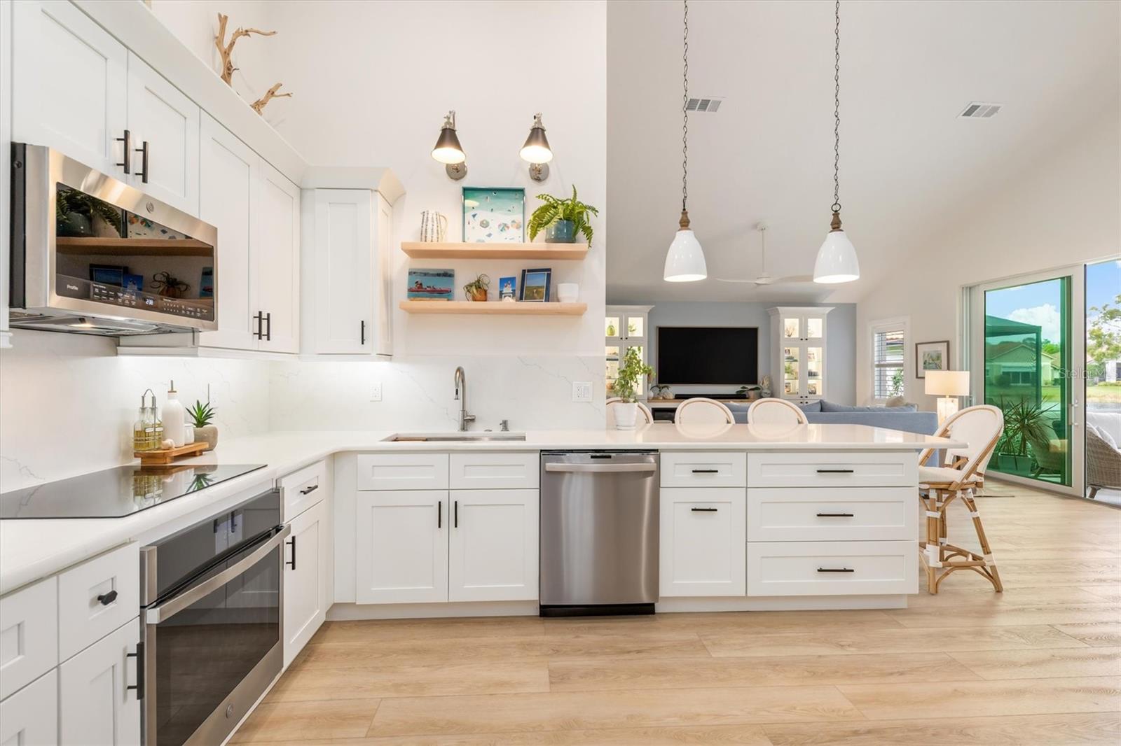 VILLAS AT DEER CREEK - Residential