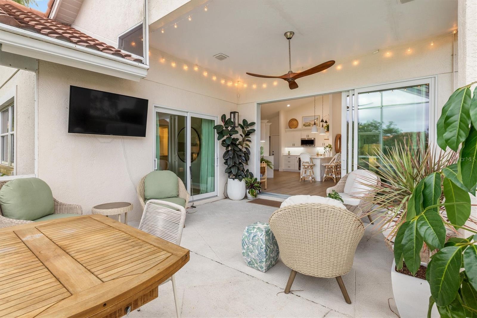 VILLAS AT DEER CREEK - Residential