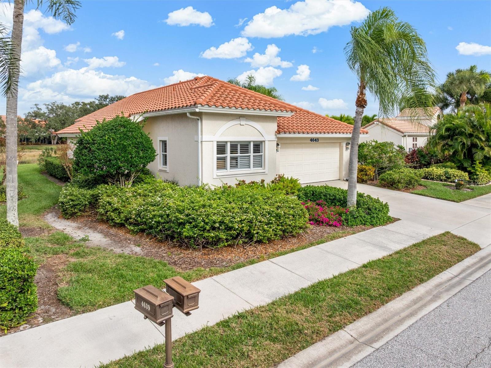 VILLAS AT DEER CREEK - Residential