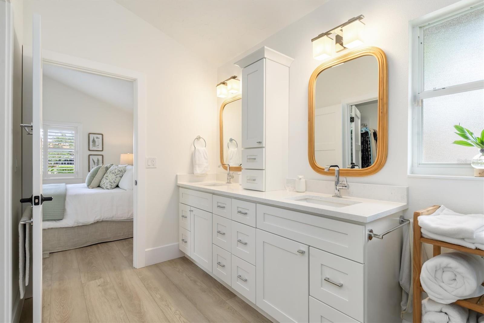 VILLAS AT DEER CREEK - Residential