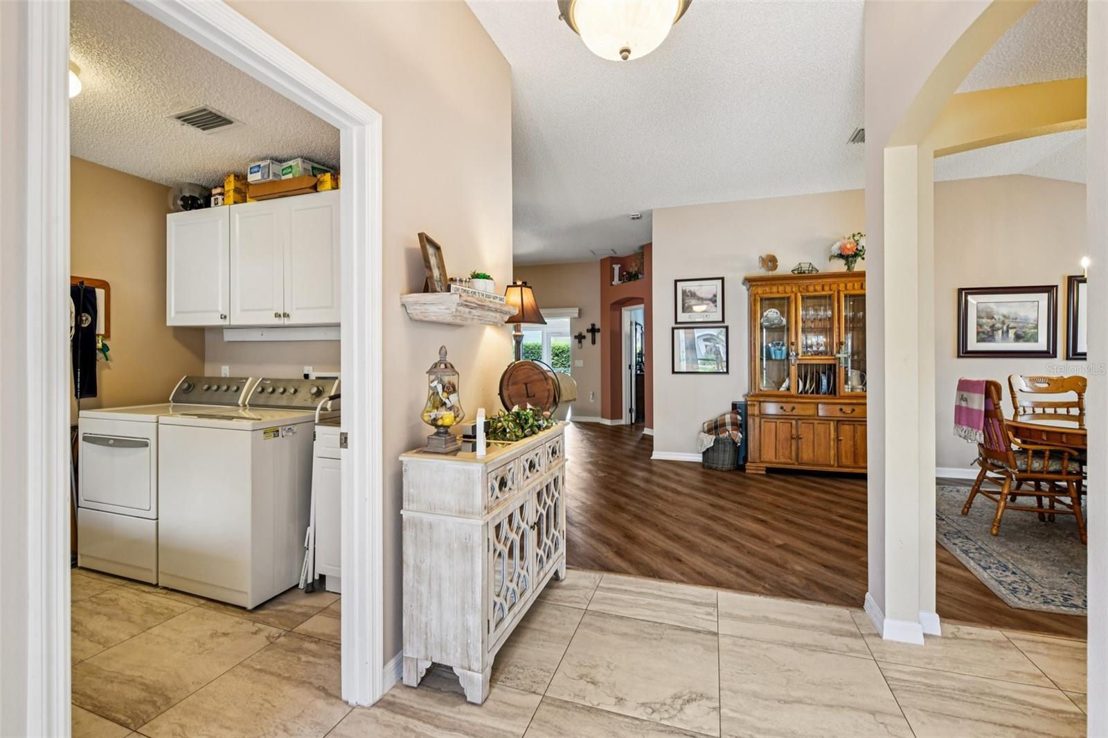 2415 MORVEN PARK WAY