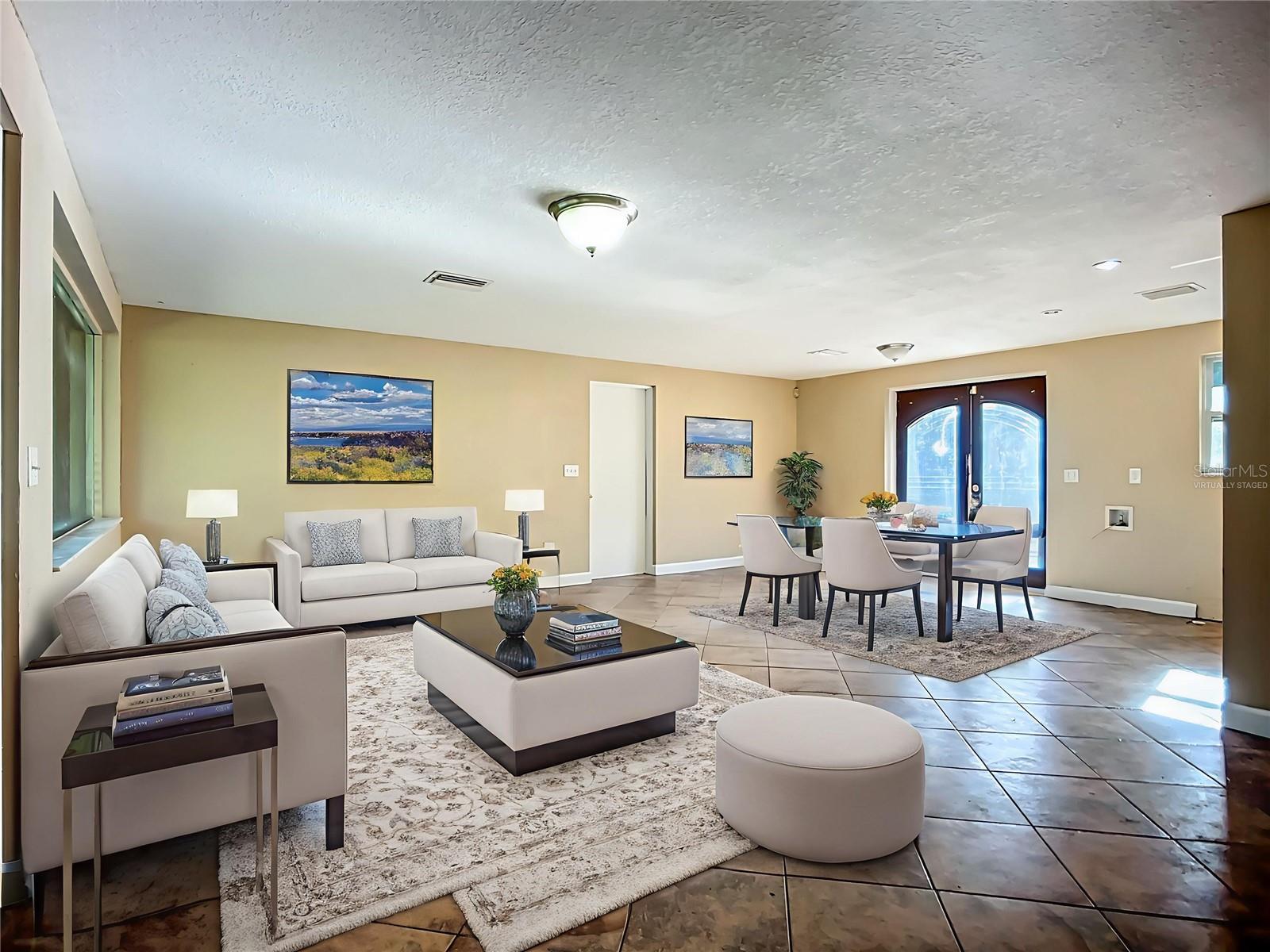12808 ARCADIA LANE
