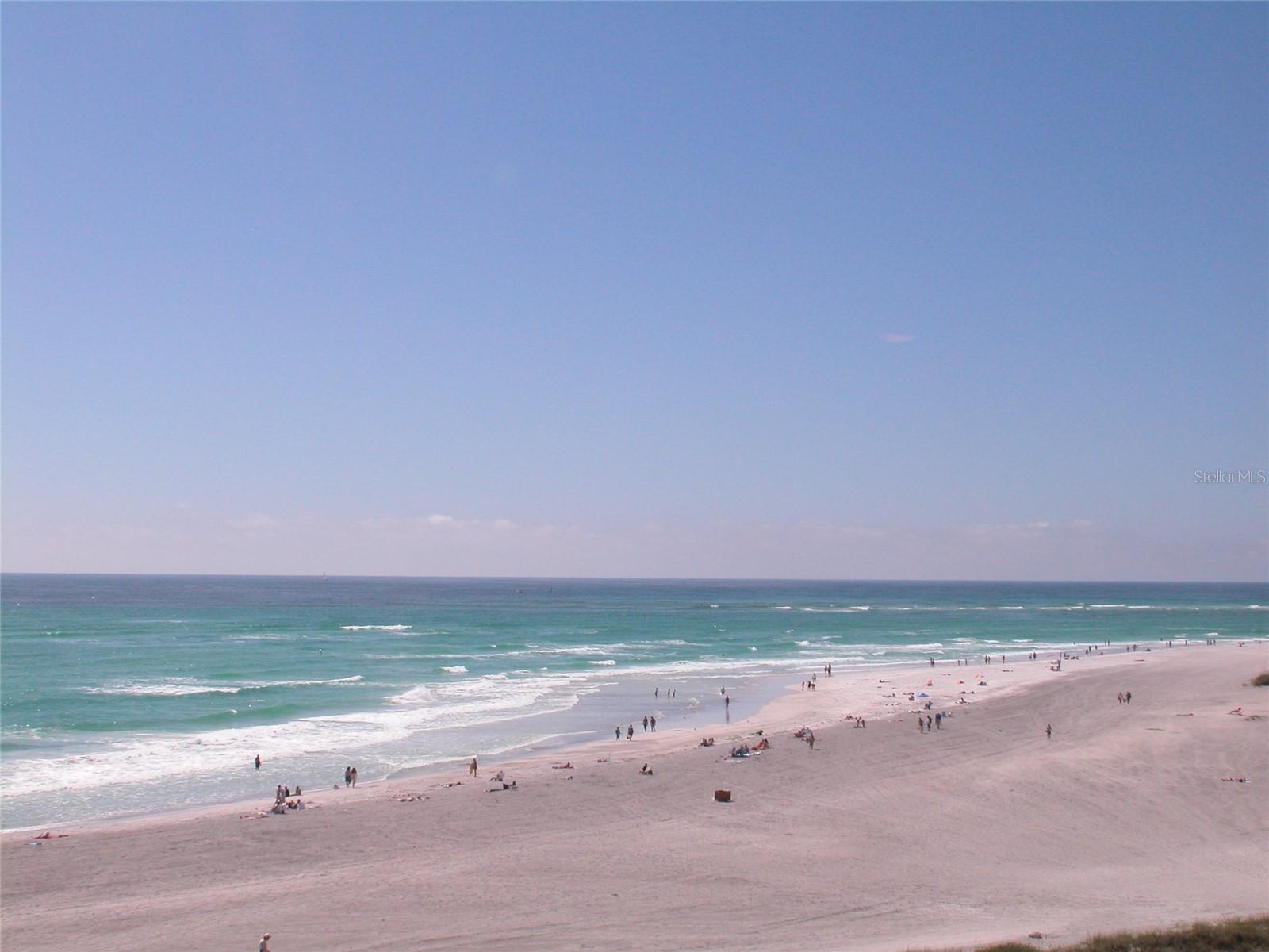 THE BEACH RESIDENCES - Residential