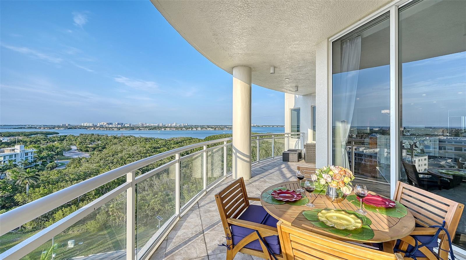 THE BEACH RESIDENCES - Residential