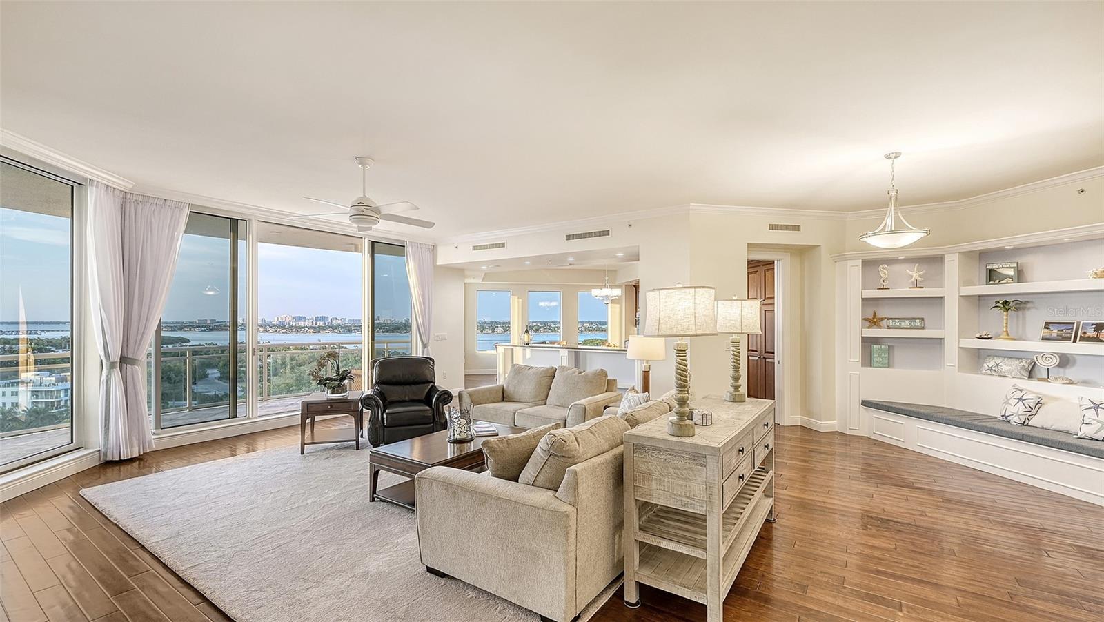 THE BEACH RESIDENCES - Residential