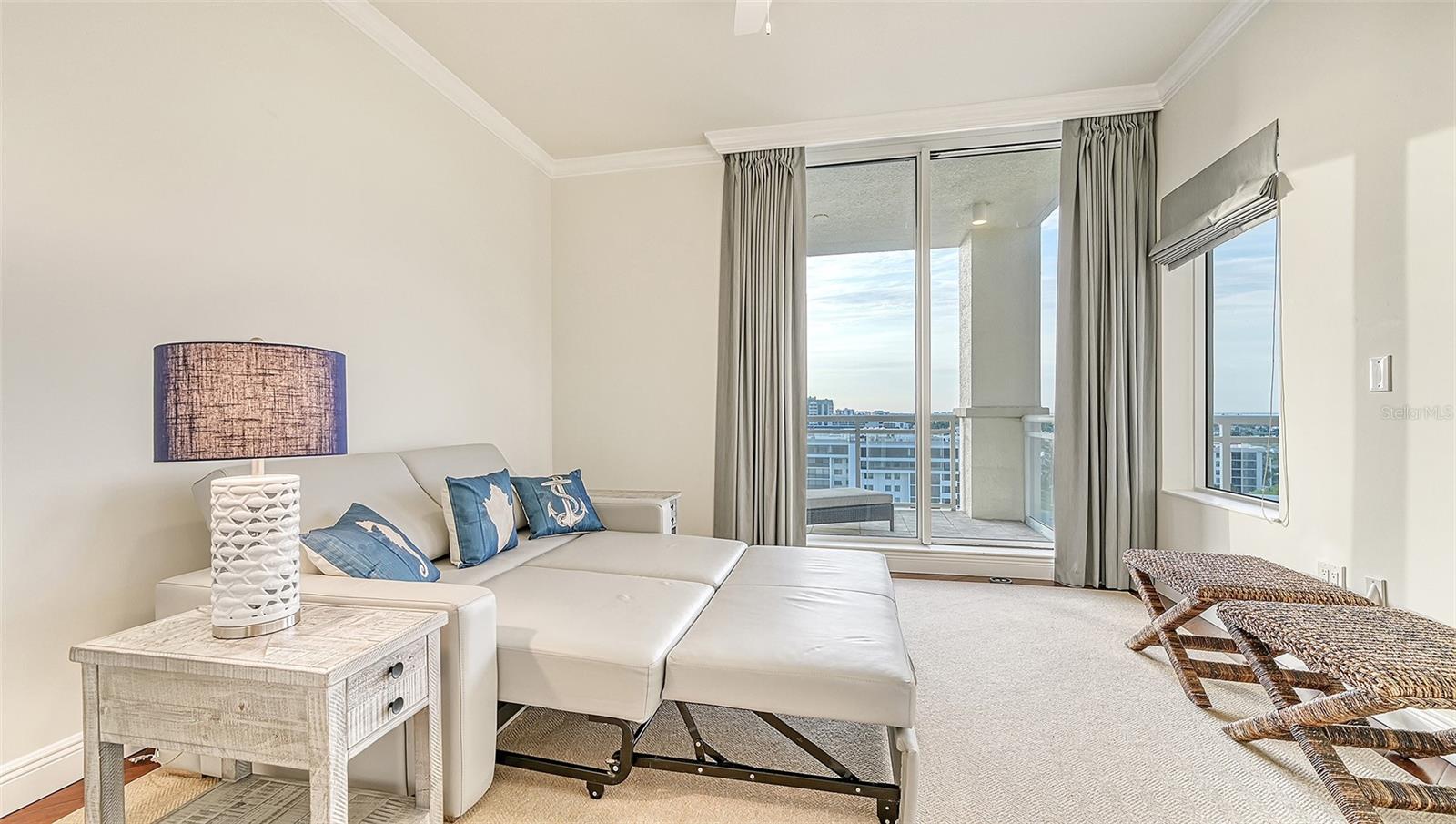 THE BEACH RESIDENCES - Residential