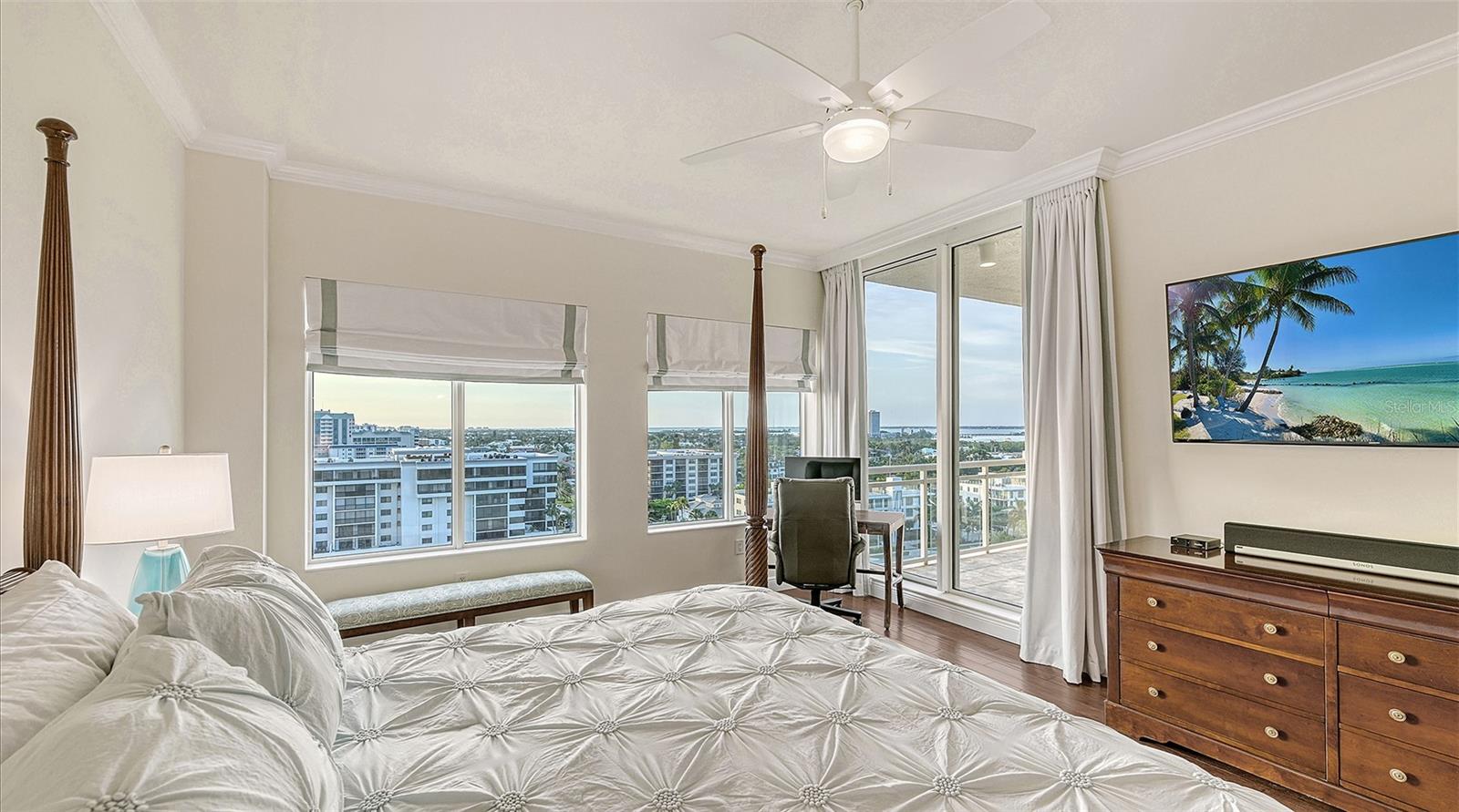 THE BEACH RESIDENCES - Residential