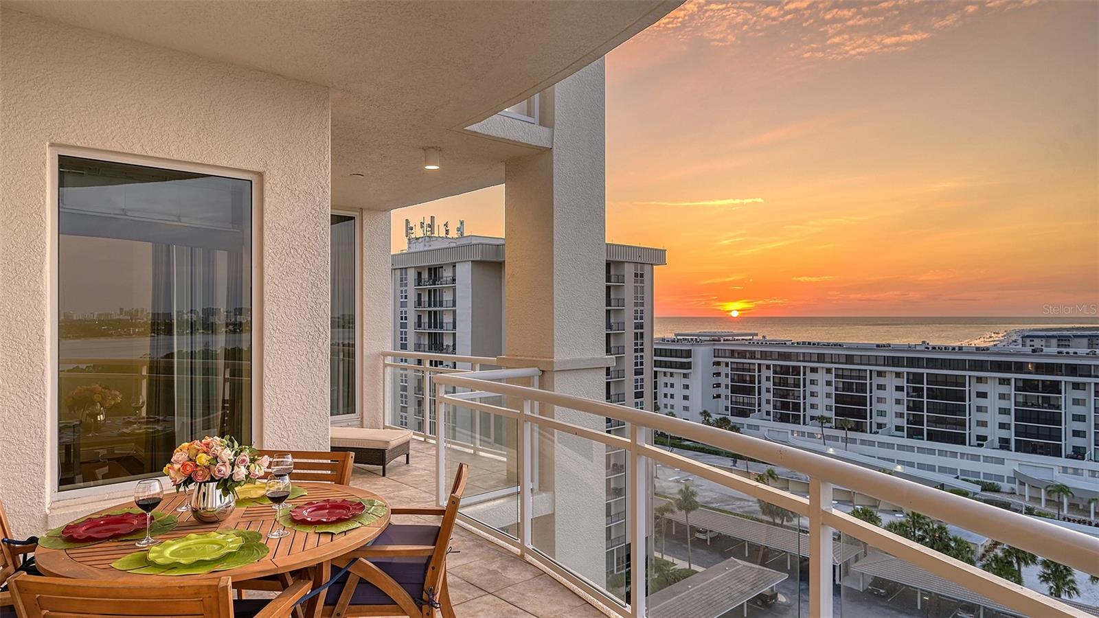 THE BEACH RESIDENCES - Residential