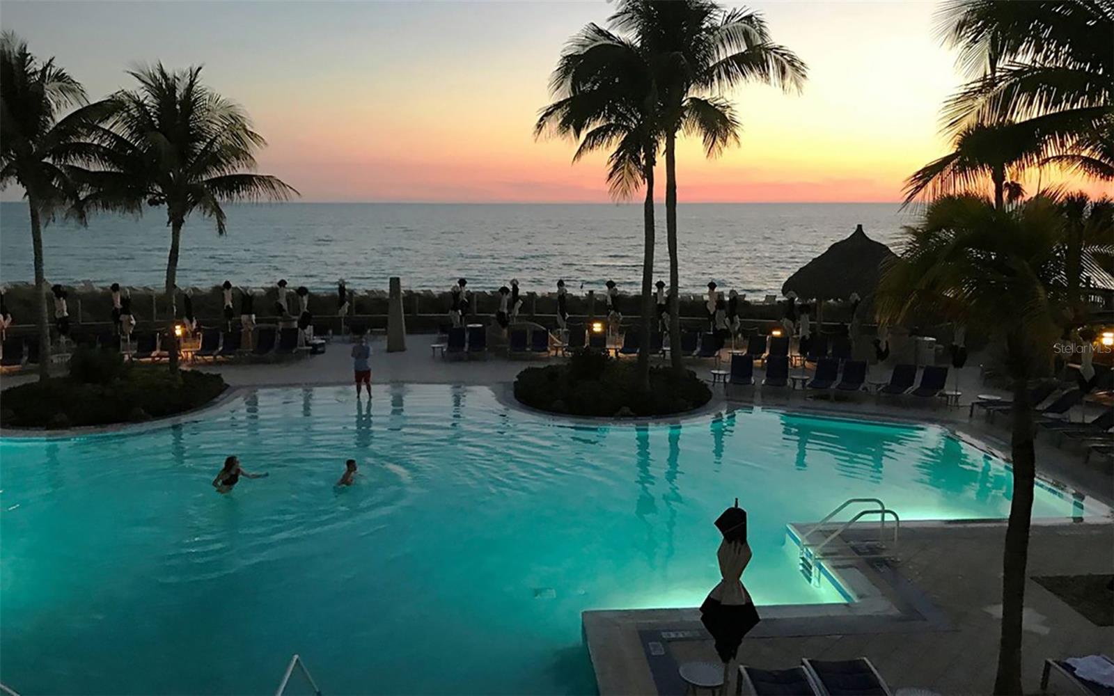 THE BEACH RESIDENCES - Residential